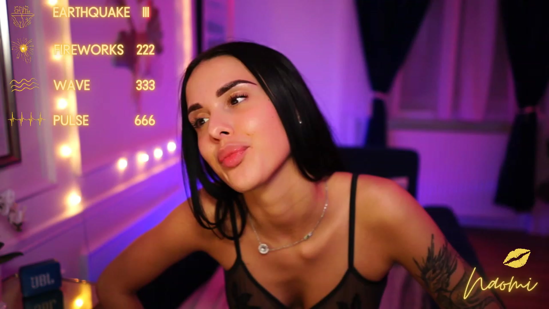 Gallery image thumbnail from cinnabellee's myfreecams stream on, 03/21/2023, 02:32 image 17 of 20