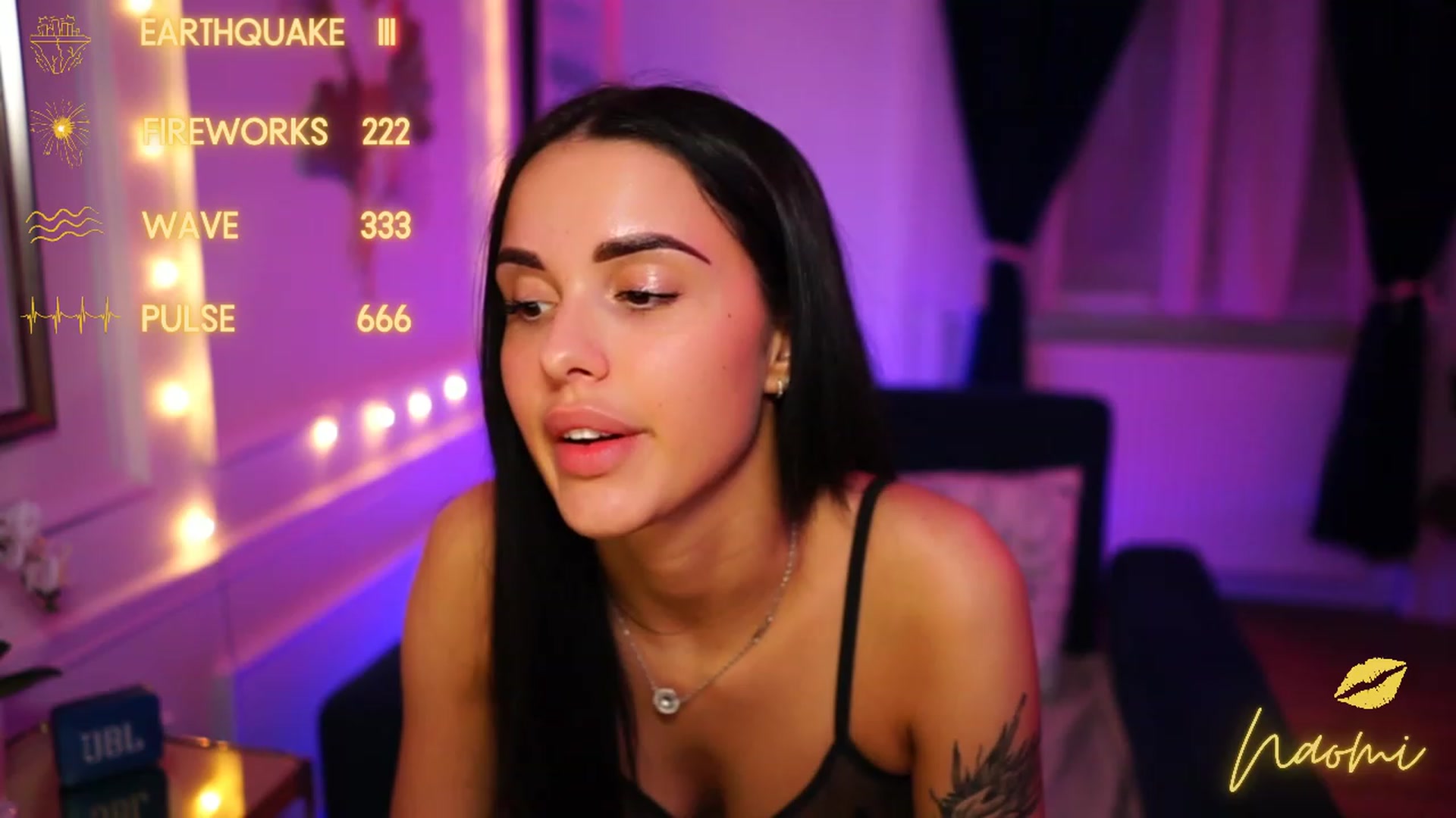 Gallery image thumbnail from cinnabellee's myfreecams stream on, 03/21/2023, 02:32 image 8 of 20