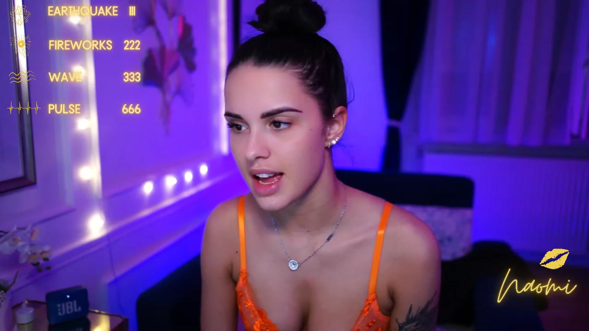 Gallery image thumbnail from cinnabellee's myfreecams stream on, 03/23/2023, 19:47 image 12 of 20