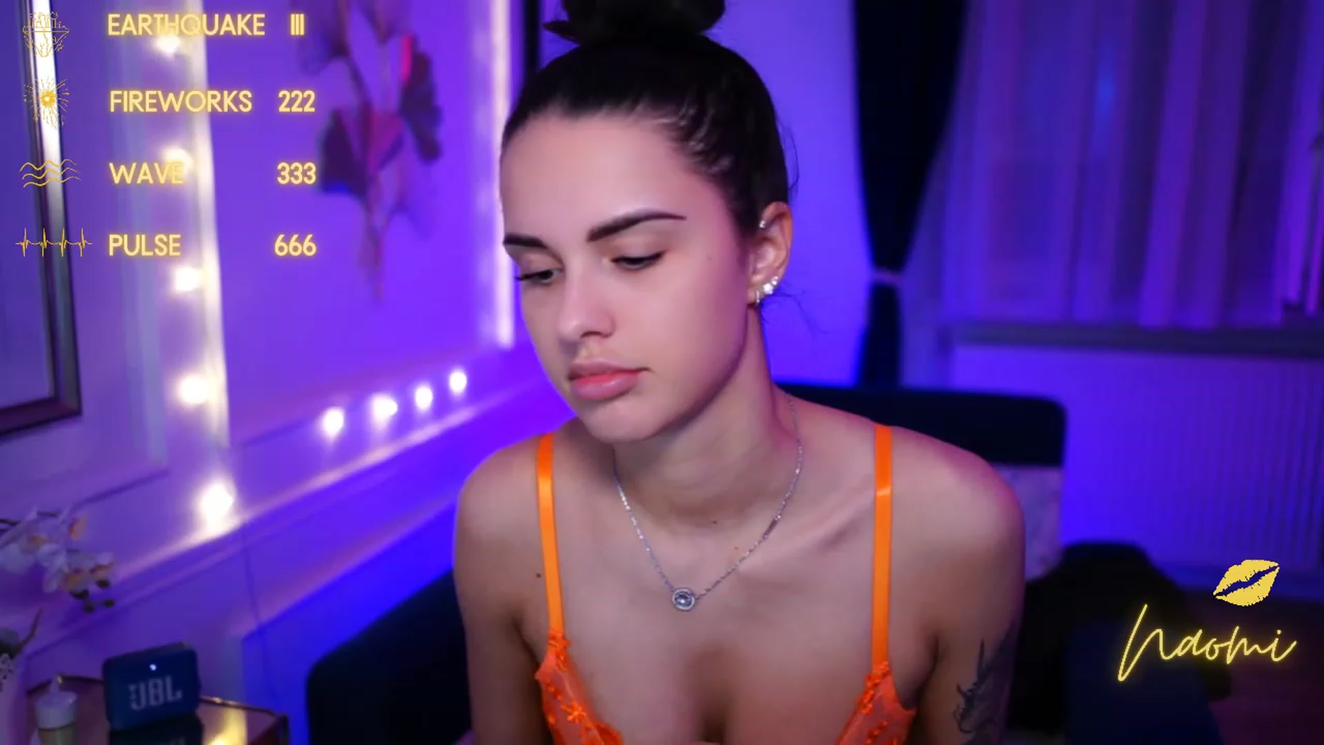Gallery image thumbnail from cinnabellee's myfreecams stream on, 03/23/2023, 19:47 image 11 of 20