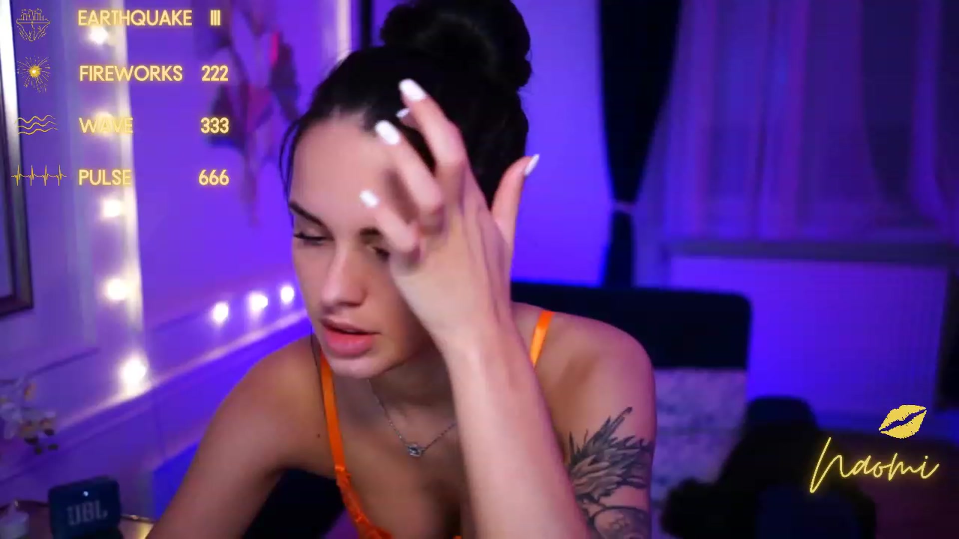 Gallery image thumbnail from cinnabellee's myfreecams stream on, 03/23/2023, 21:54 image 14 of 20