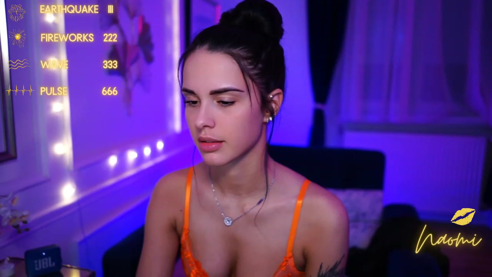 Gallery image thumbnail from cinnabellee's myfreecams stream on, 03/23/2023, 21:54 image 16 of 20