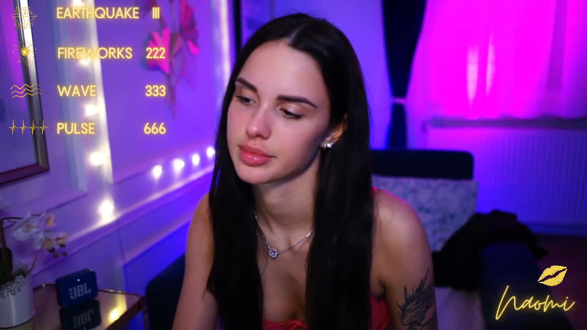 Gallery image thumbnail from cinnabellee's myfreecams stream on, 03/26/2023, 24:46 image 18 of 20