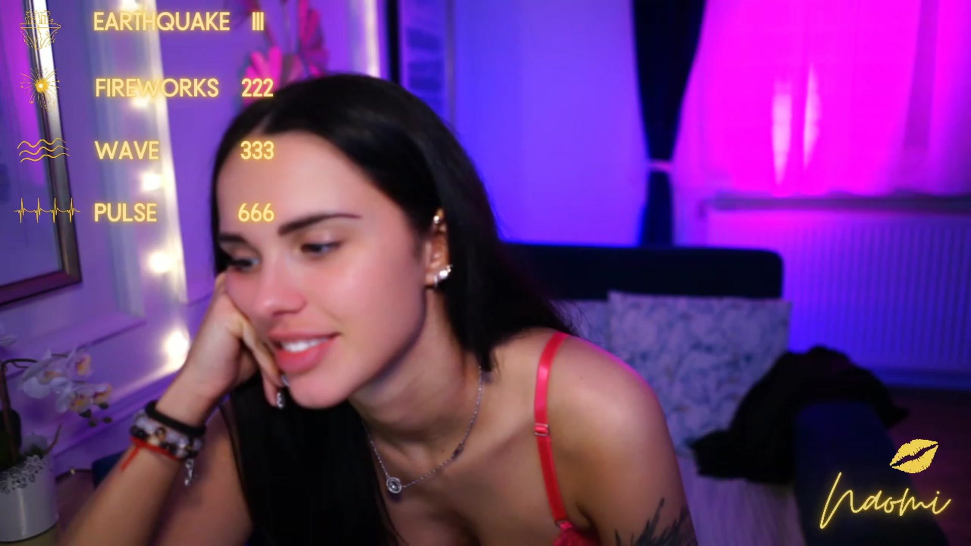 Gallery image thumbnail from cinnabellee's myfreecams stream on, 03/26/2023, 01:11 image 19 of 20