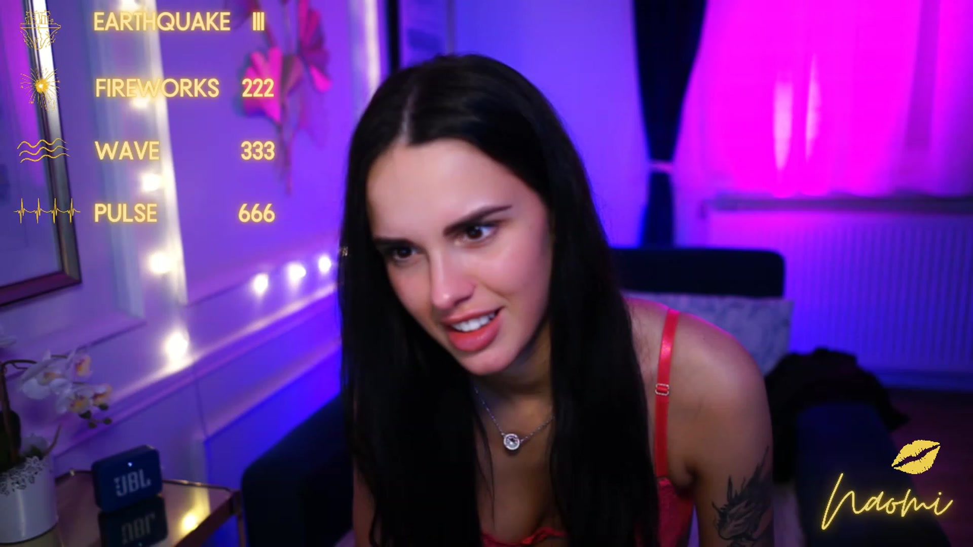 Gallery image thumbnail from cinnabellee's myfreecams stream on, 03/26/2023, 01:11 image 8 of 20