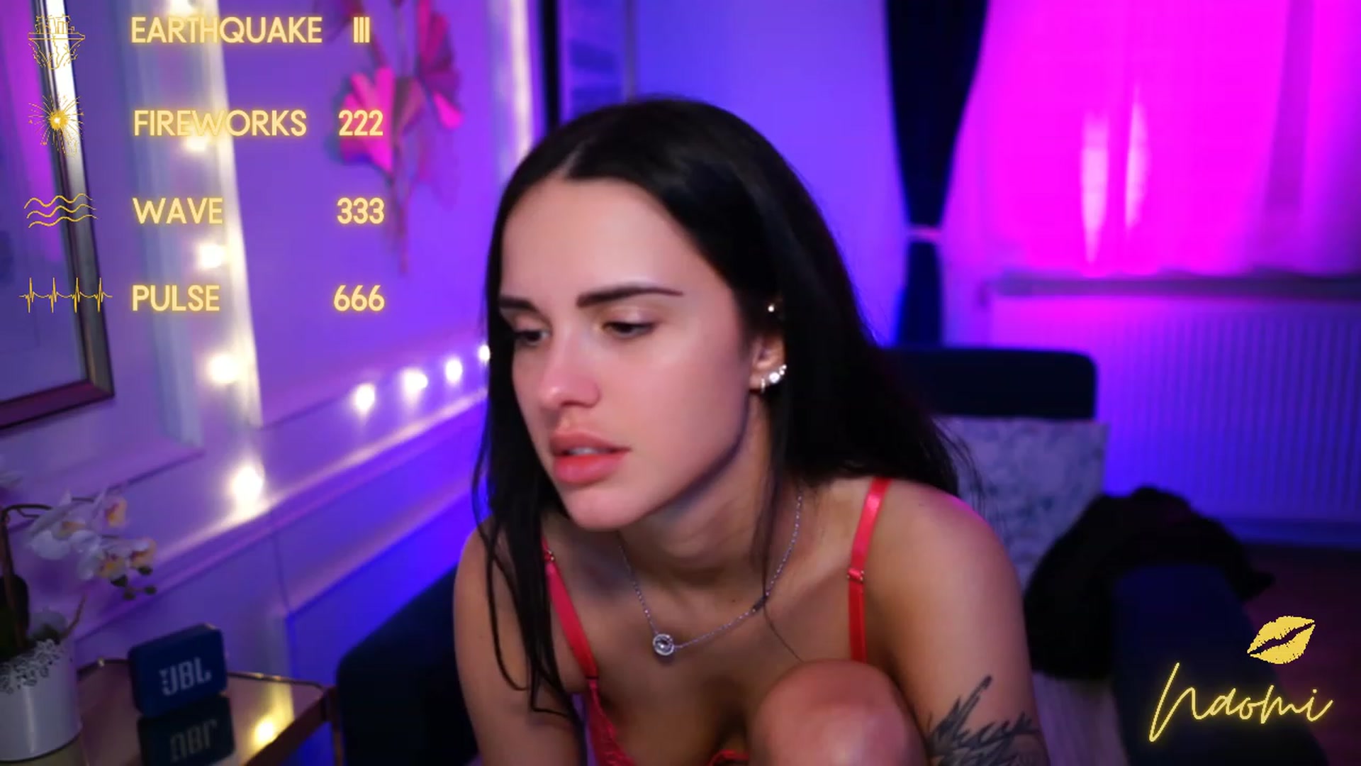 Gallery image thumbnail from cinnabellee's myfreecams stream on, 03/26/2023, 01:11 image 17 of 20