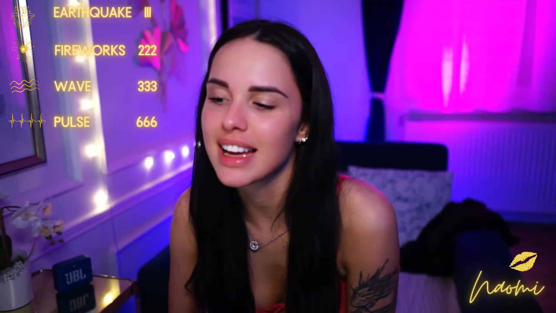 Gallery image thumbnail from cinnabellee's myfreecams stream on, 03/26/2023, 01:11 image 14 of 20