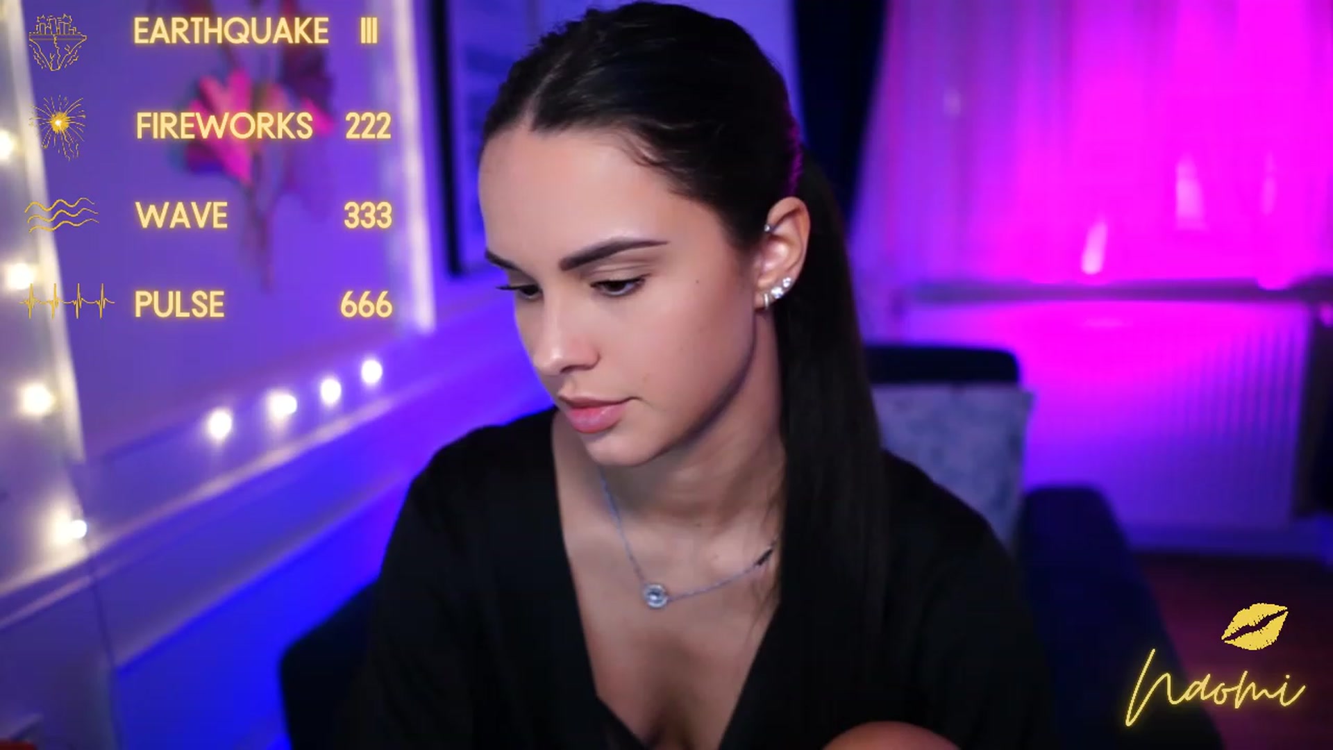 Gallery image thumbnail from cinnabellee's myfreecams stream on, 04/05/2023, 17:53 image 6 of 20