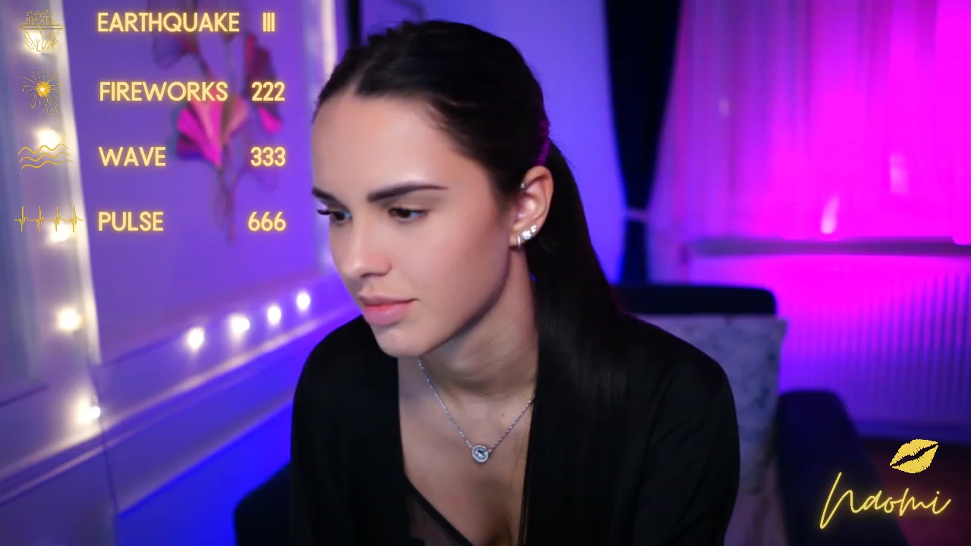 Gallery image thumbnail from cinnabellee's myfreecams stream on, 04/05/2023, 19:12 image 6 of 20