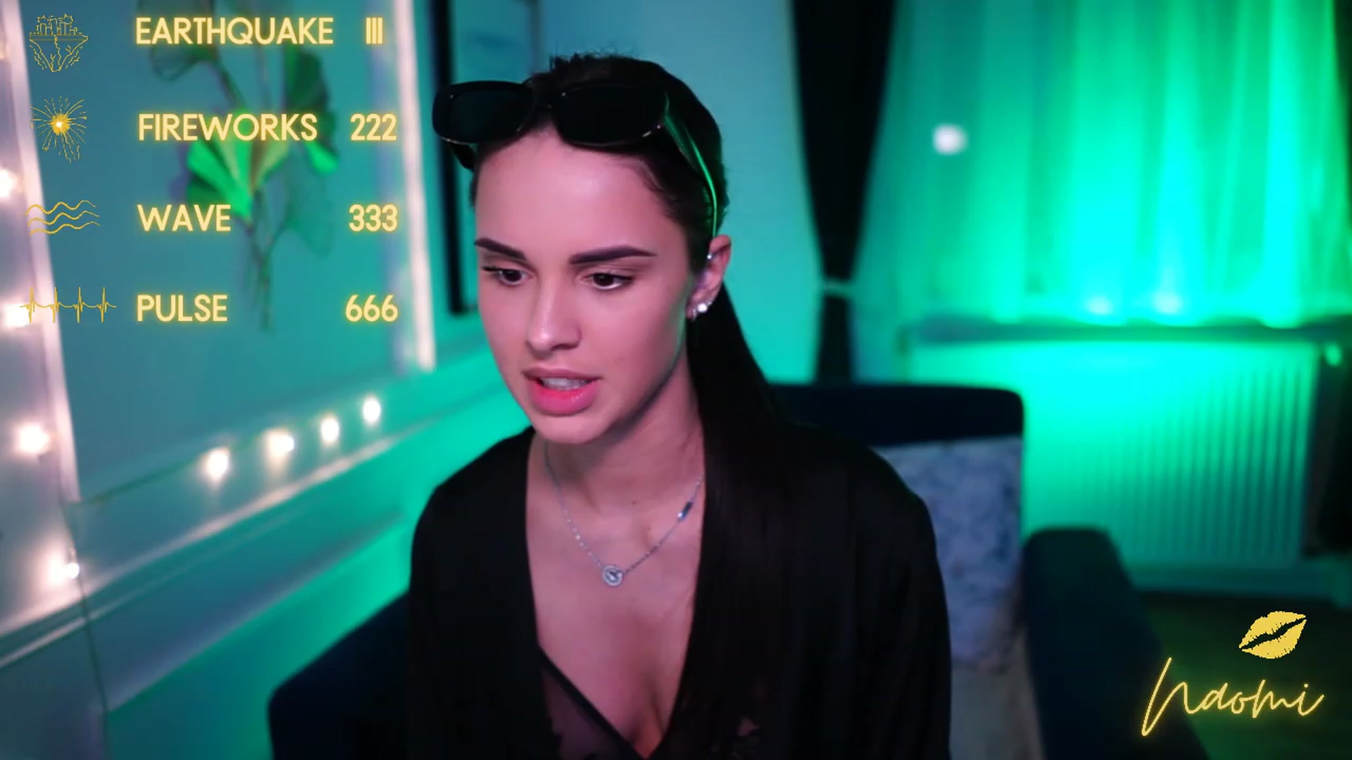 Gallery image thumbnail from cinnabellee's myfreecams stream on, 04/05/2023, 21:32 image 4 of 20