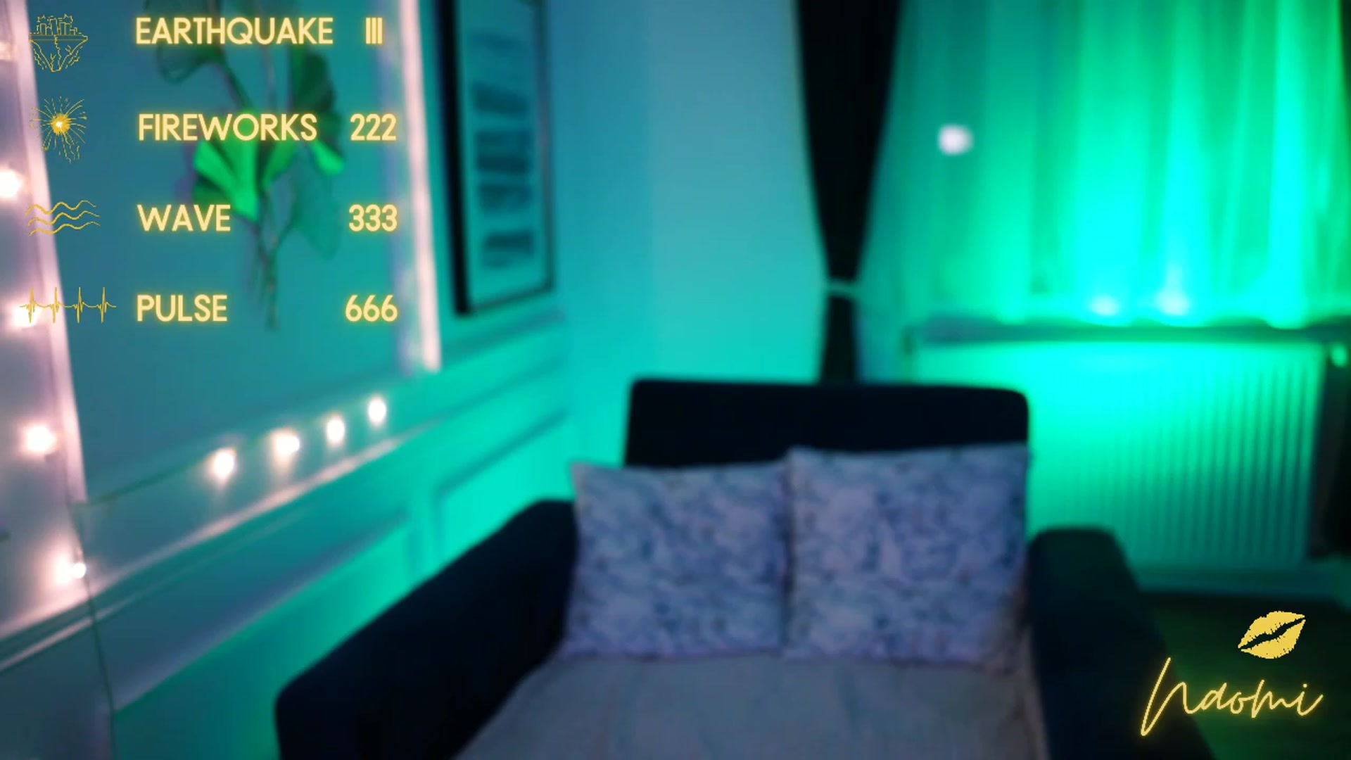 Gallery image thumbnail from cinnabellee's myfreecams stream on, 04/05/2023, 22:00 image 7 of 20