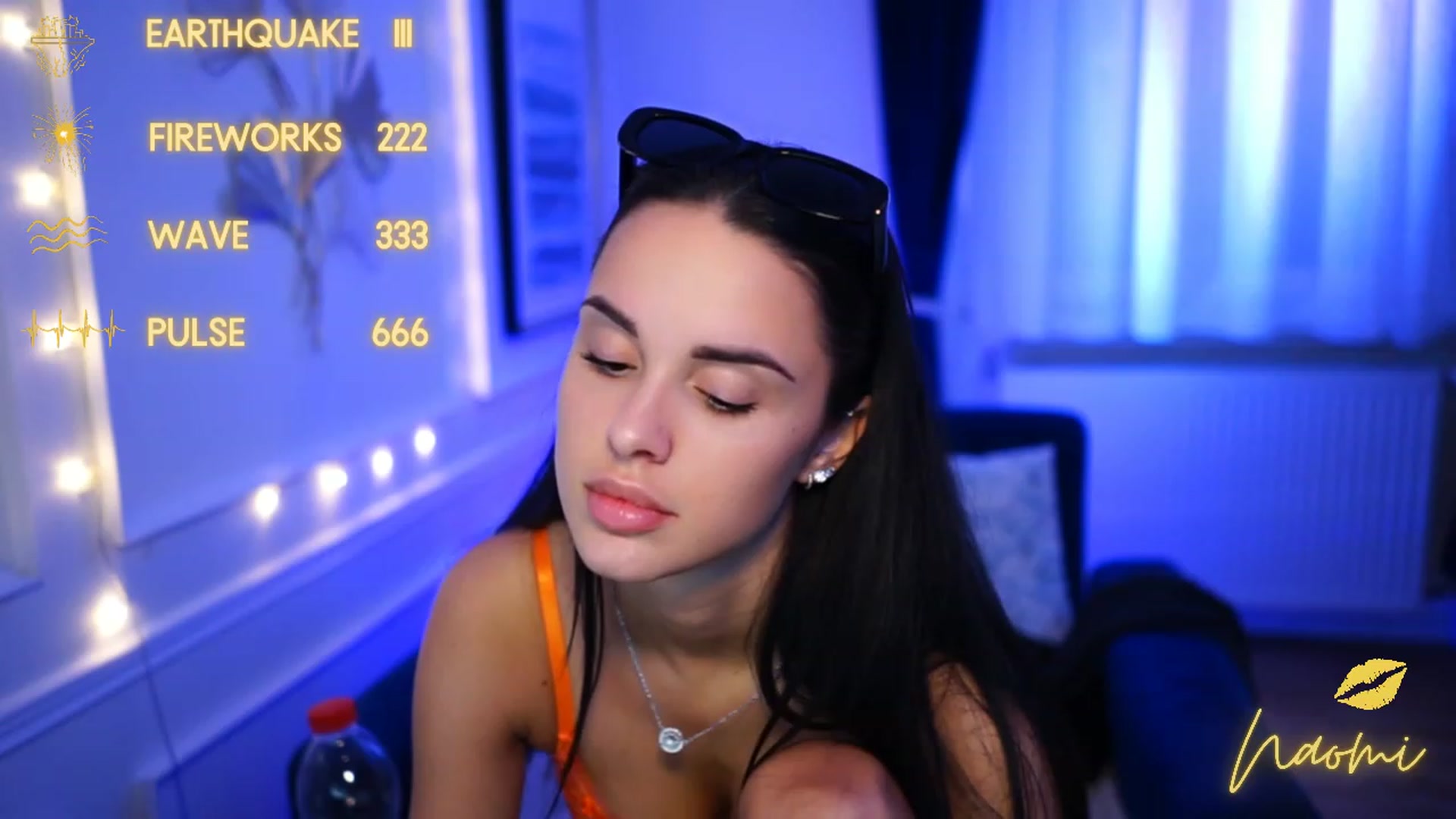 Gallery image thumbnail from cinnabellee's myfreecams stream on, 04/08/2023, 20:09 image 3 of 20