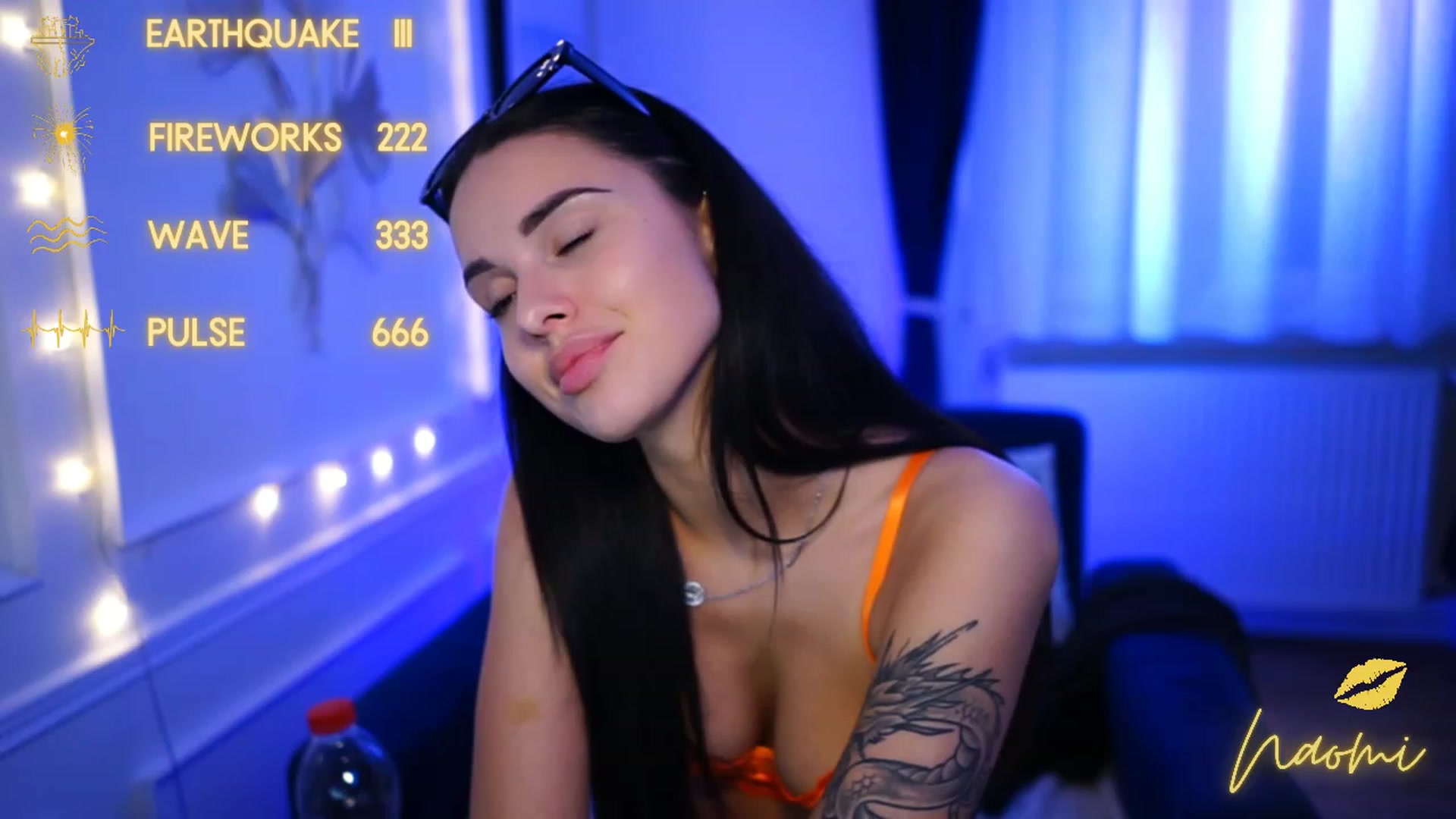 Gallery image thumbnail from cinnabellee's myfreecams stream on, 04/08/2023, 20:09 image 1 of 20