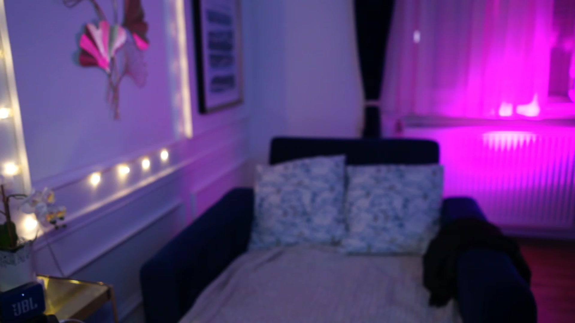 Gallery image thumbnail from cinnabellee's myfreecams stream on, 04/13/2023, 18:39 image 11 of 20