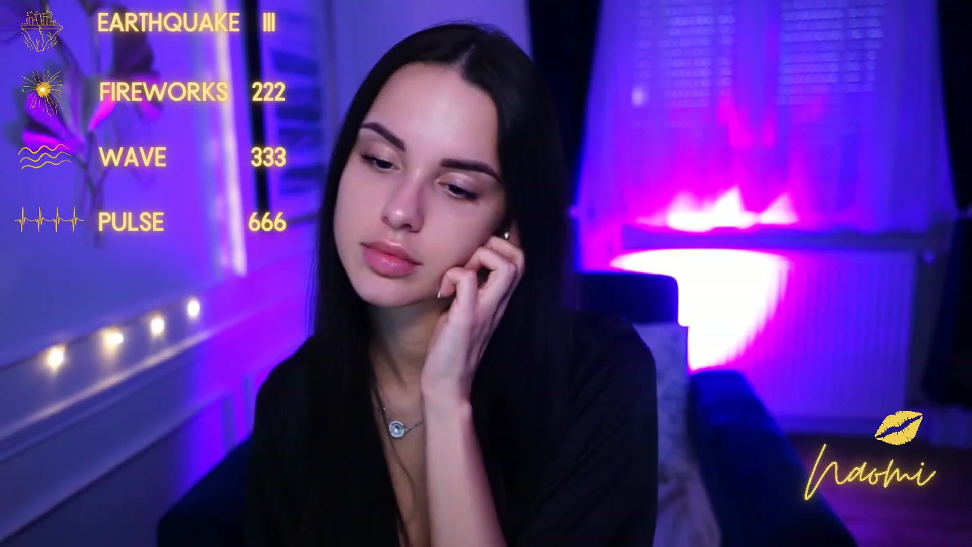 Gallery image thumbnail from cinnabellee's myfreecams stream on, 04/14/2023, 10:39 image 11 of 20