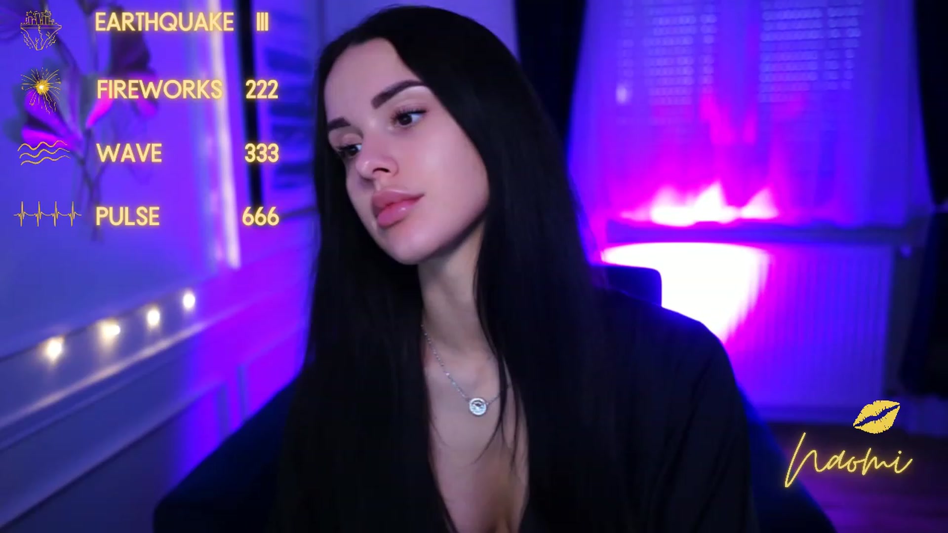 Gallery image thumbnail from cinnabellee's myfreecams stream on, 04/14/2023, 10:39 image 8 of 20