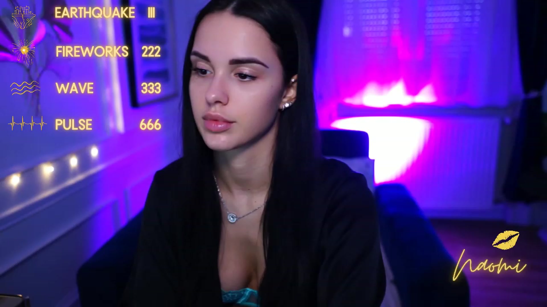 Gallery image thumbnail from cinnabellee's myfreecams stream on, 04/14/2023, 10:39 image 1 of 20