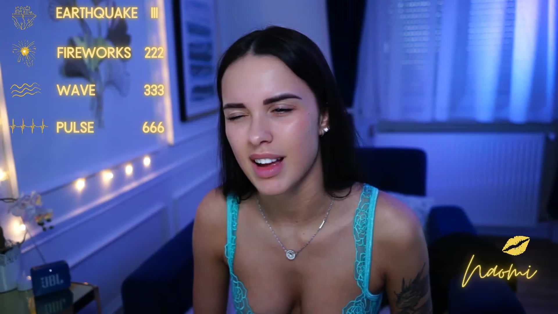 Gallery image thumbnail from cinnabellee's myfreecams stream on, 04/14/2023, 15:05 image 18 of 20