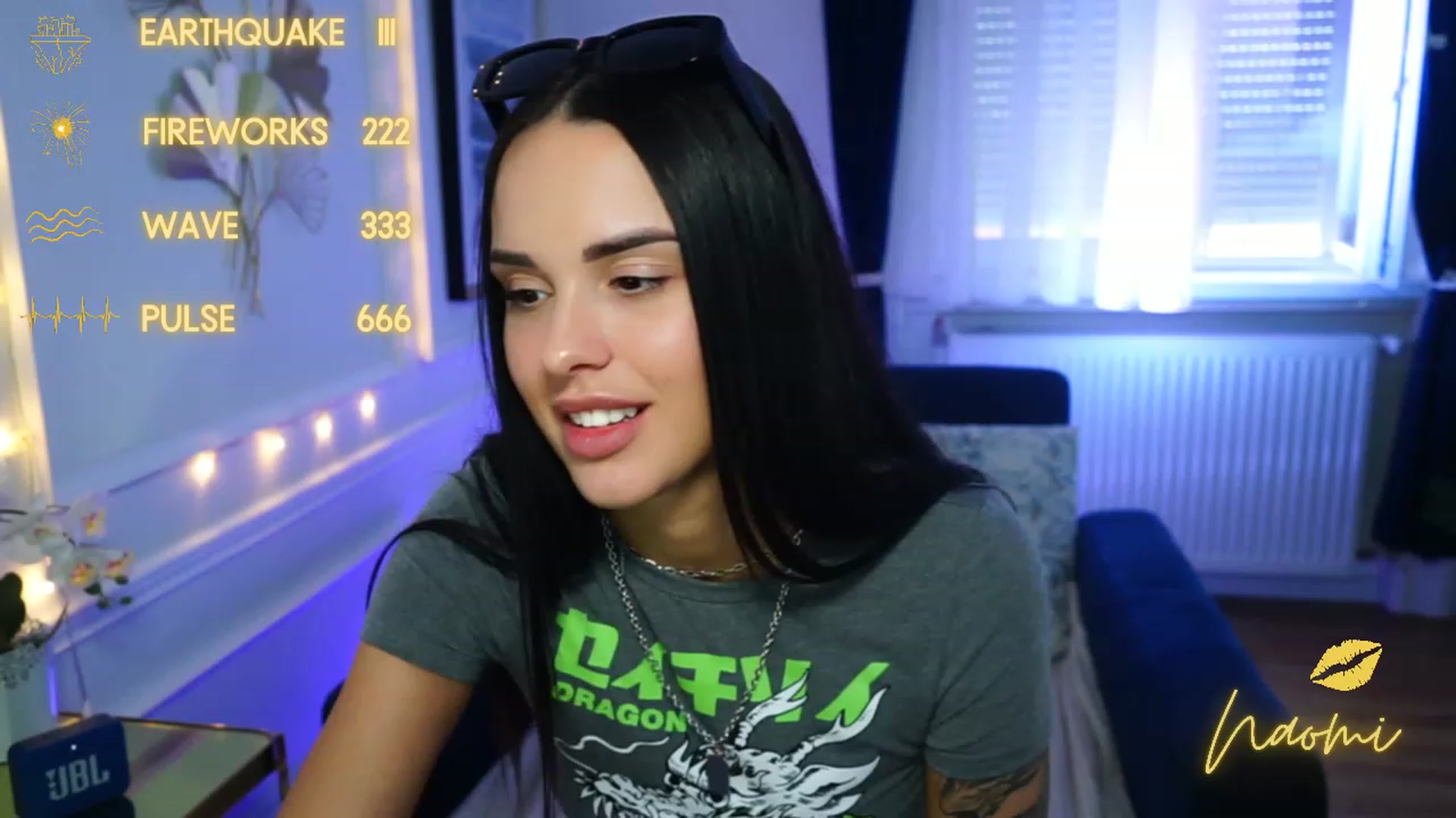 Gallery image thumbnail from cinnabellee's myfreecams stream on, 04/17/2023, 16:20 image 12 of 20