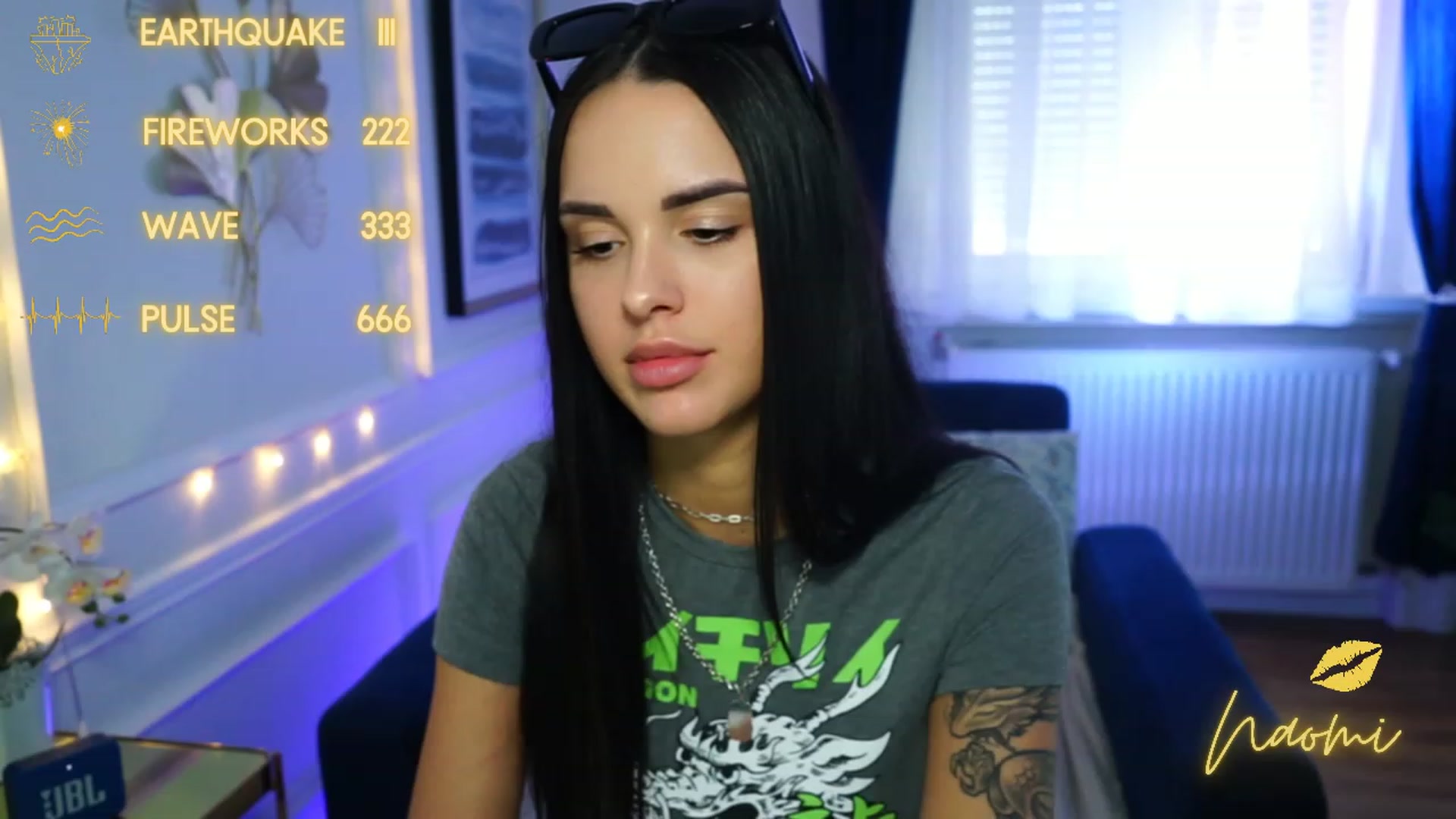 Gallery image thumbnail from cinnabellee's myfreecams stream on, 04/17/2023, 16:20 image 2 of 20