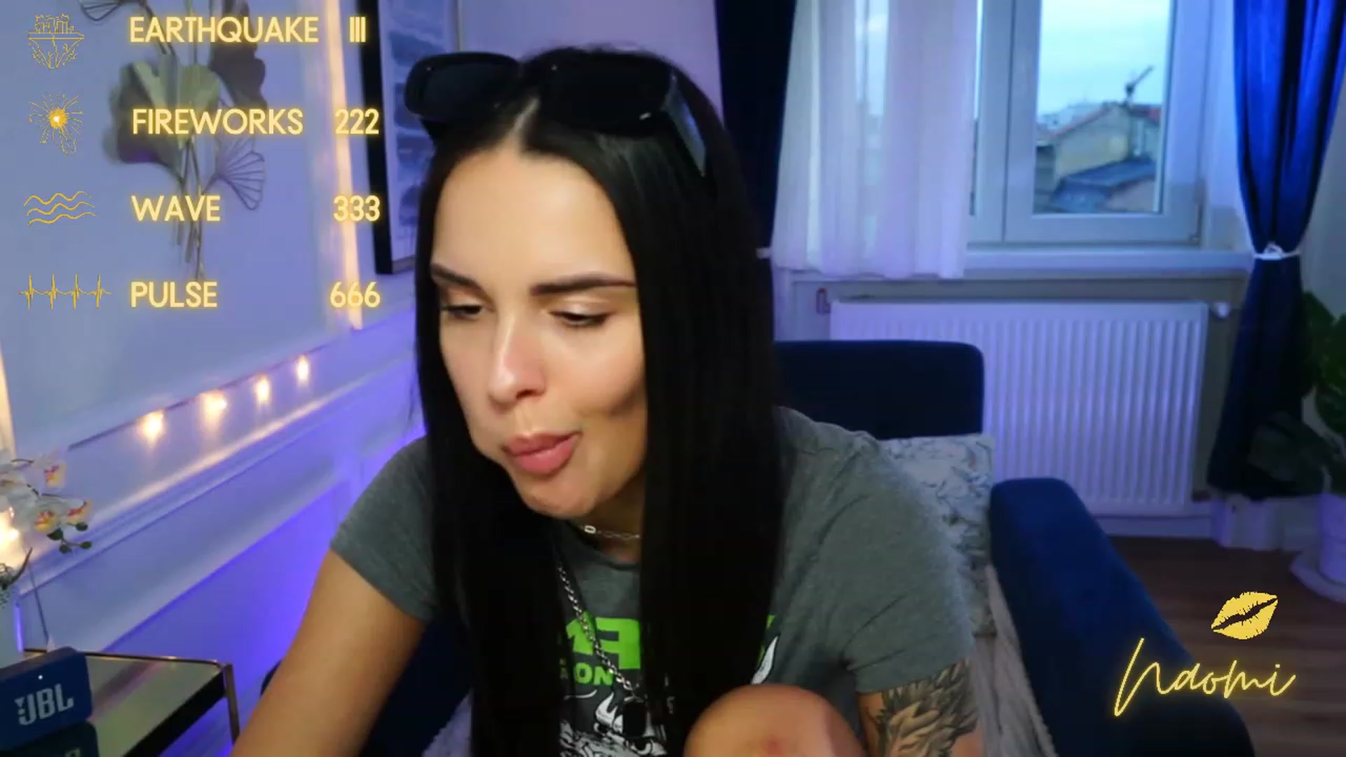 Gallery image thumbnail from cinnabellee's myfreecams stream on, 04/17/2023, 17:43 image 8 of 20