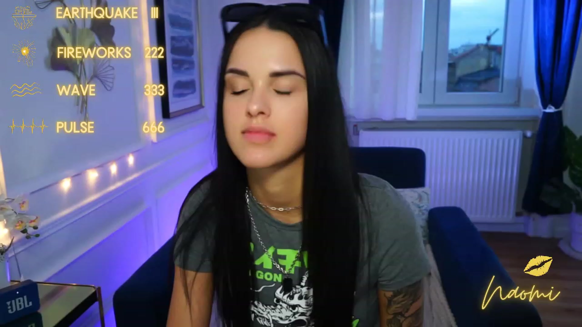 Gallery image thumbnail from cinnabellee's myfreecams stream on, 04/17/2023, 17:43 image 16 of 20