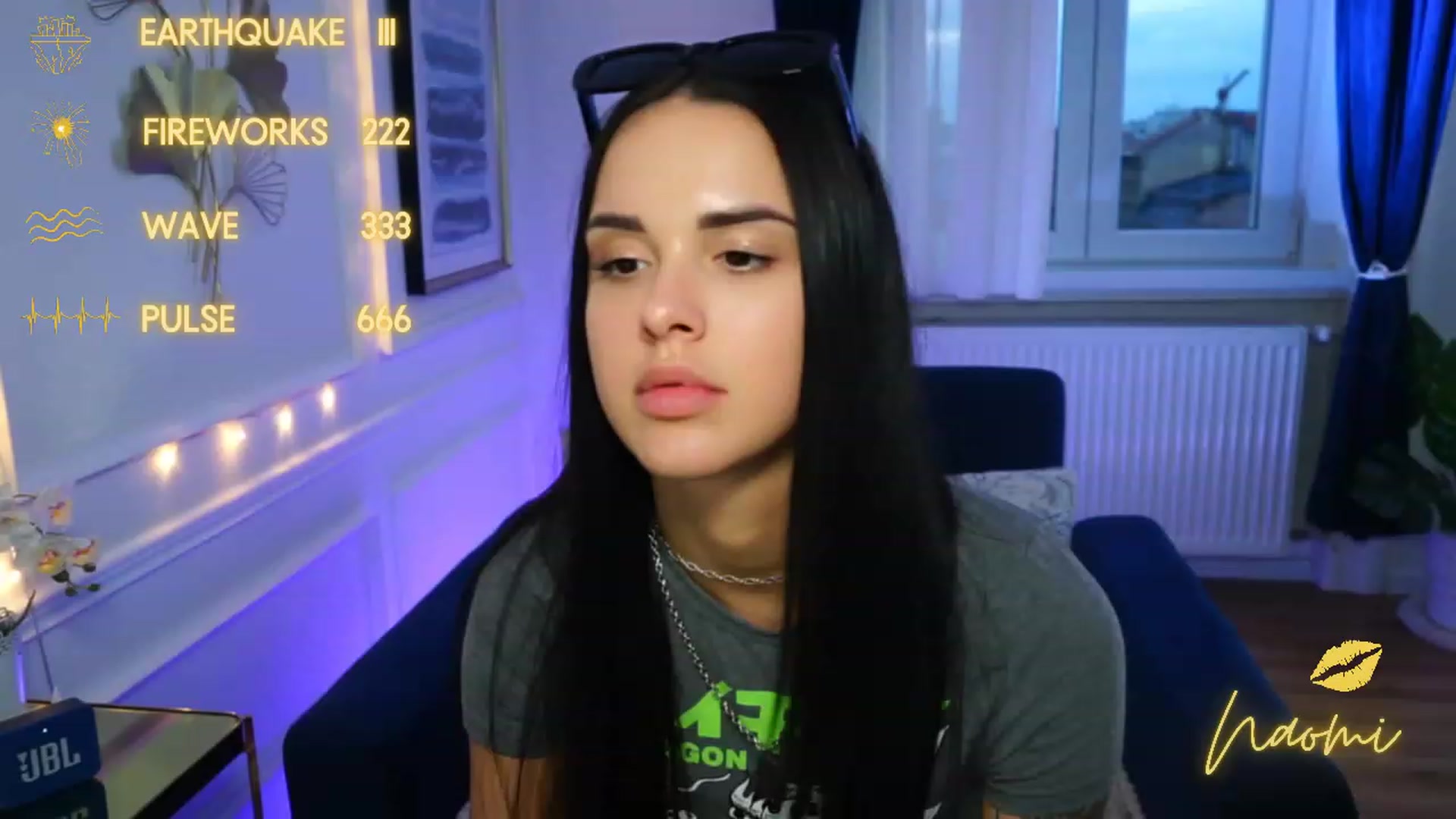 Gallery image thumbnail from cinnabellee's myfreecams stream on, 04/17/2023, 17:43 image 17 of 20