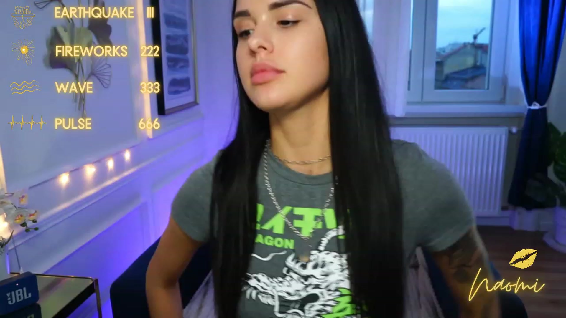 Gallery image thumbnail from cinnabellee's myfreecams stream on, 04/17/2023, 17:43 image 14 of 20