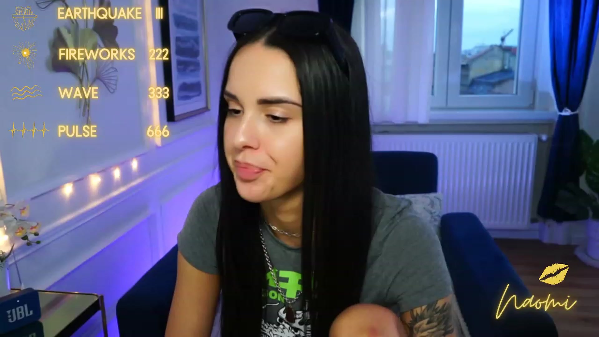 Gallery image thumbnail from cinnabellee's myfreecams stream on, 04/17/2023, 17:43 image 10 of 20