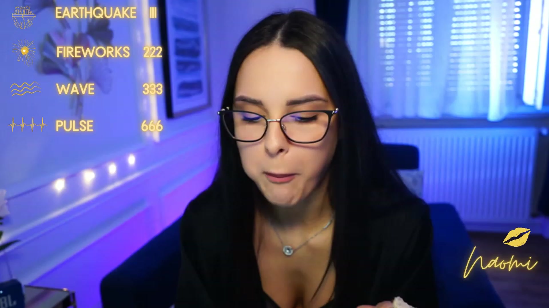 Gallery image thumbnail from cinnabellee's myfreecams stream on, 04/22/2023, 11:01 image 12 of 20