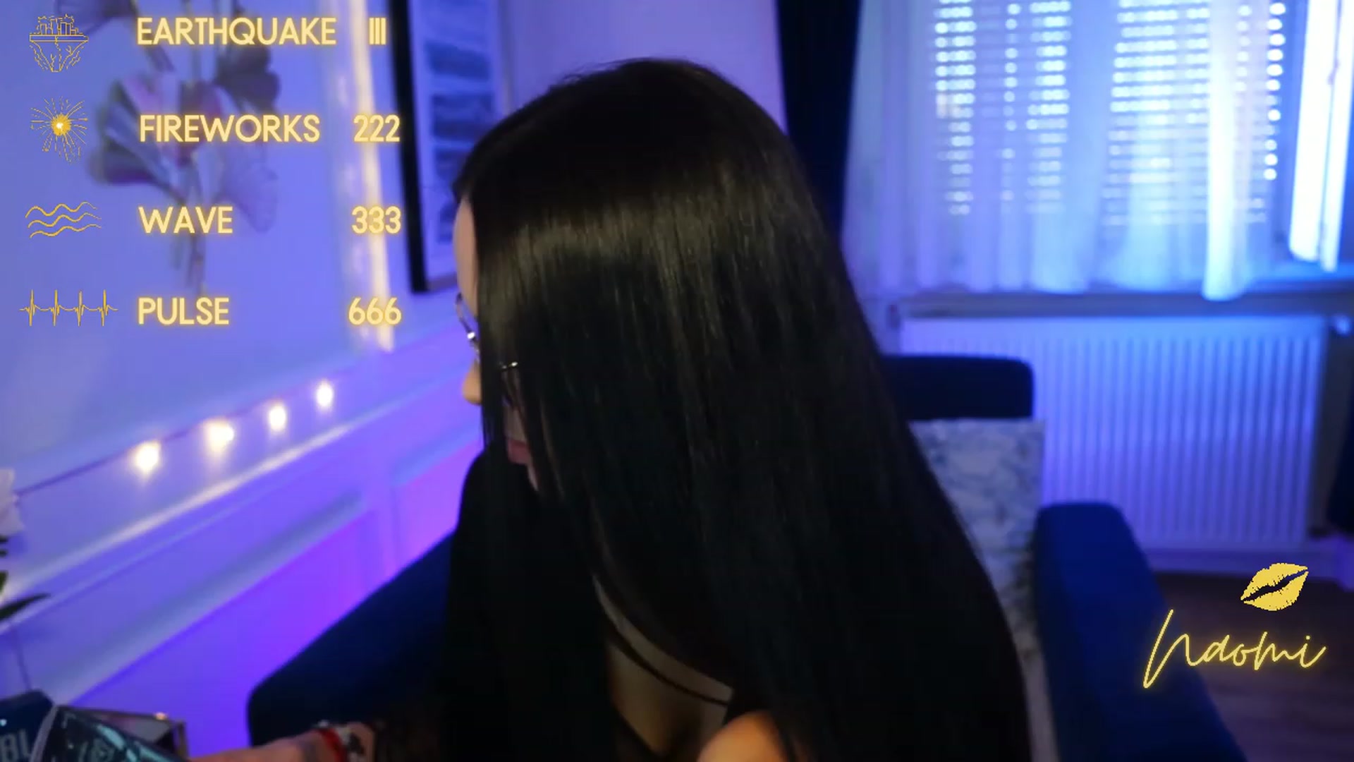 Gallery image thumbnail from cinnabellee's myfreecams stream on, 04/22/2023, 11:01 image 8 of 20