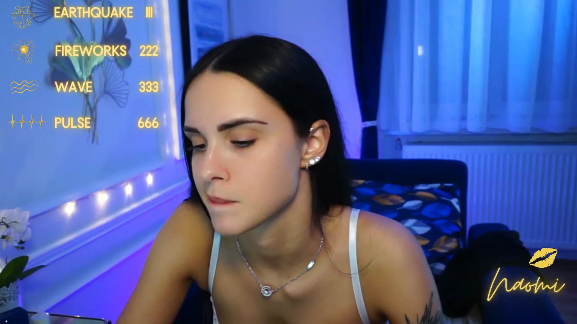 Gallery image thumbnail from cinnabellee's myfreecams stream on, 04/24/2023, 16:37 image 7 of 20