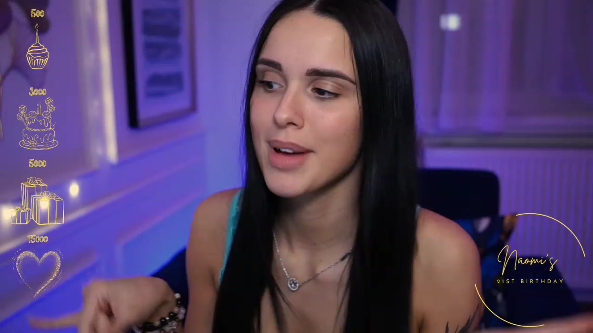 Gallery image thumbnail from cinnabellee's myfreecams stream on, 04/30/2023, 20:04 image 19 of 20