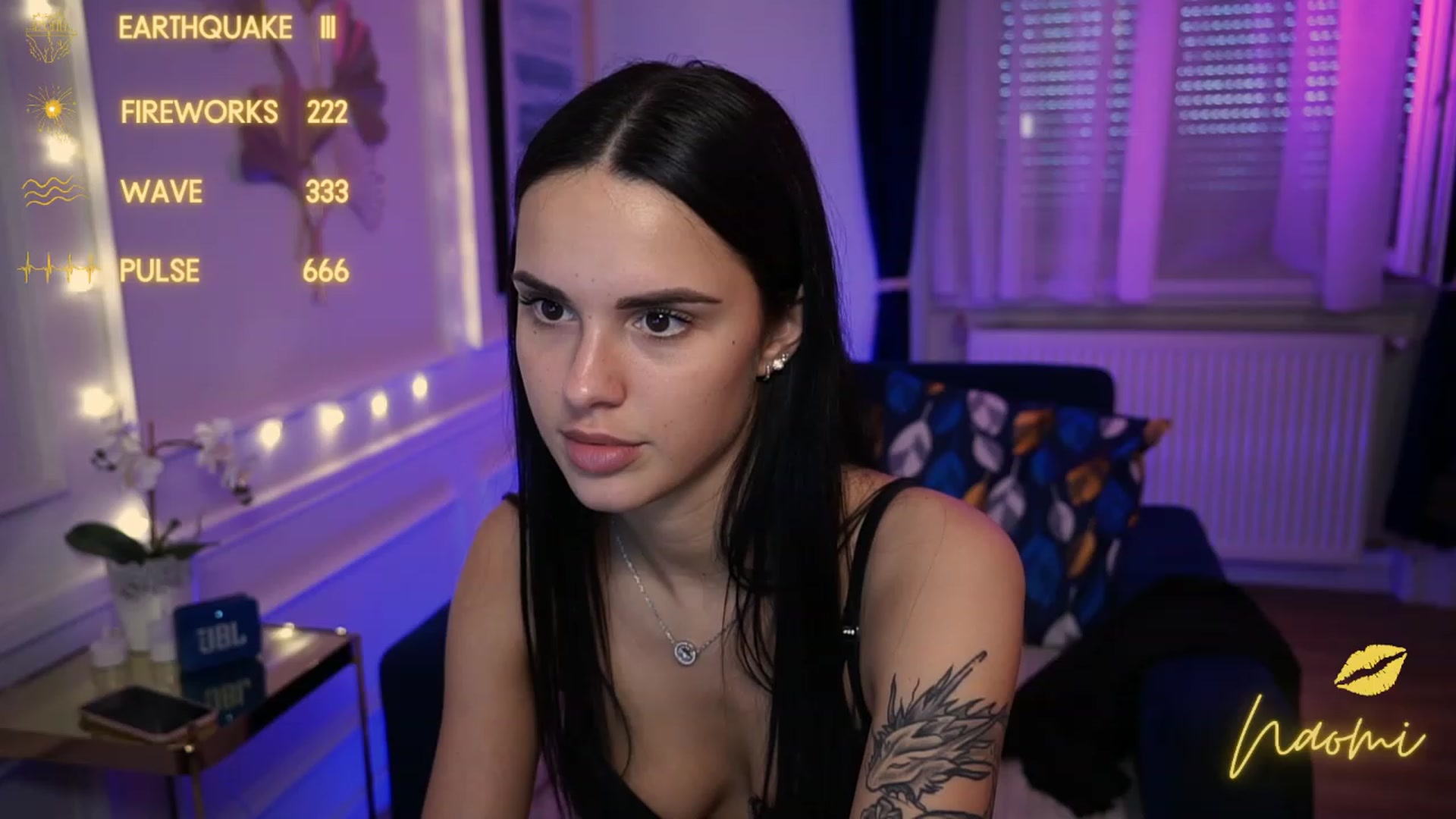 Gallery image thumbnail from cinnabellee's myfreecams stream on, 05/01/2023, 17:24 image 14 of 20