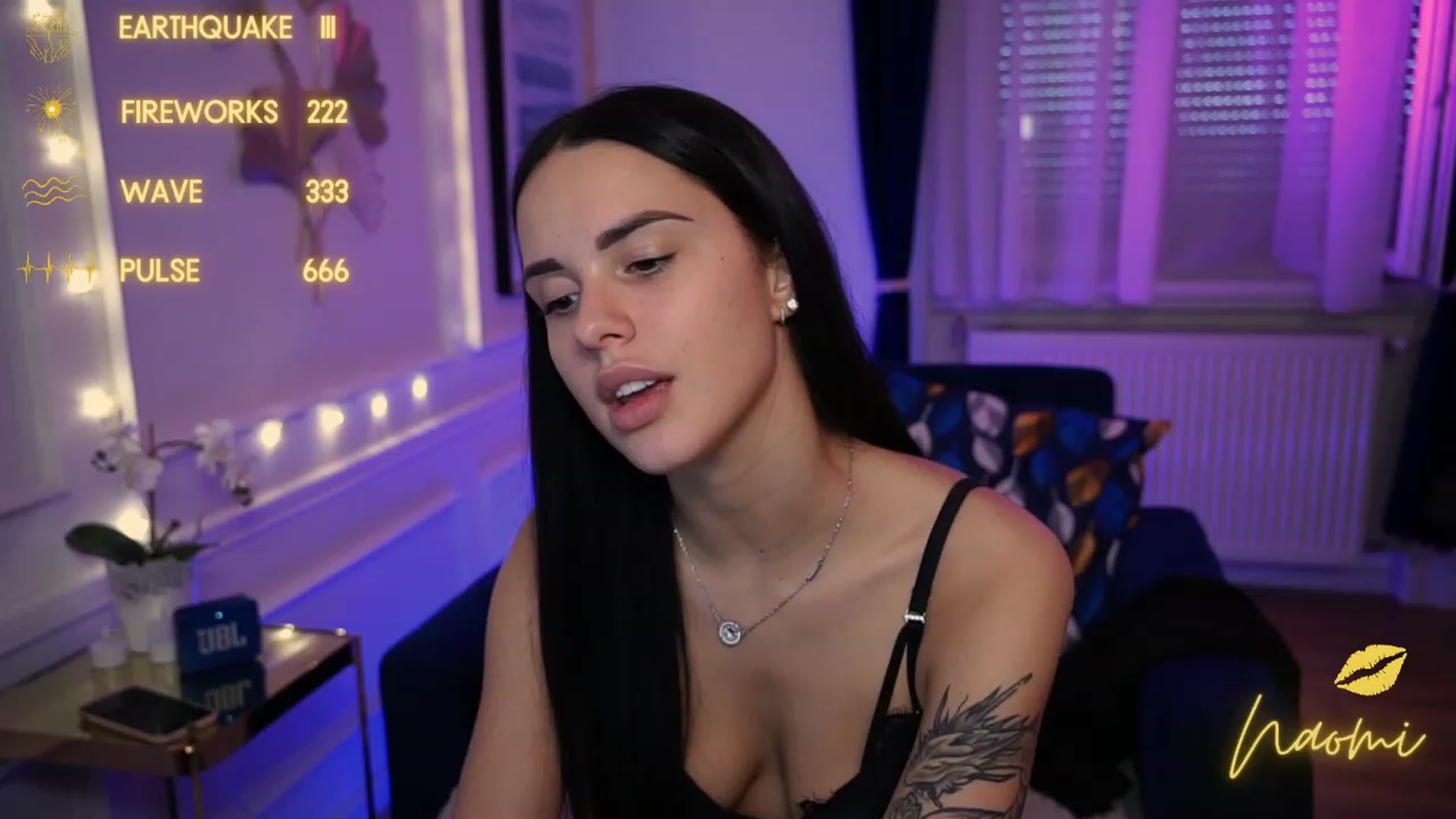 Gallery image thumbnail from cinnabellee's myfreecams stream on, 05/01/2023, 17:24 image 16 of 20