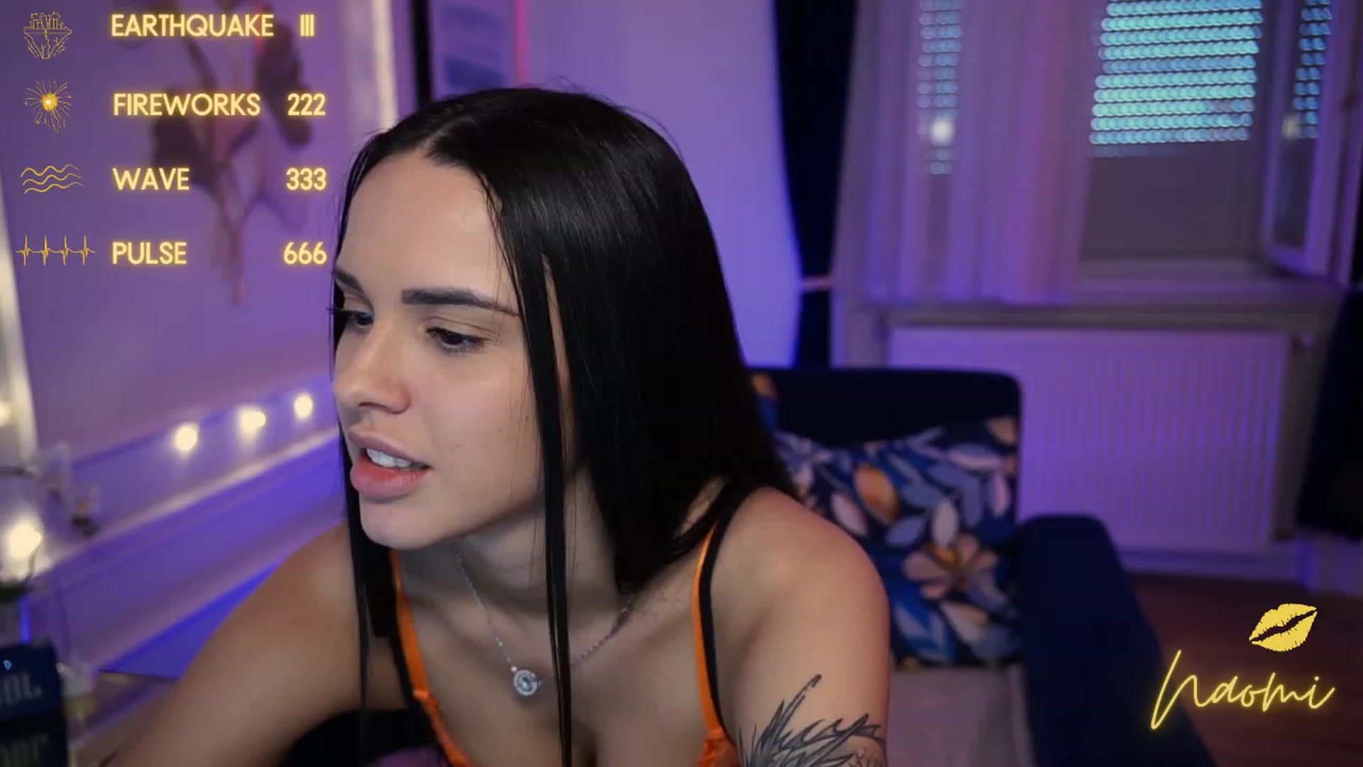 Gallery image thumbnail from cinnabellee's myfreecams stream on, 05/02/2023, 15:25 image 7 of 20