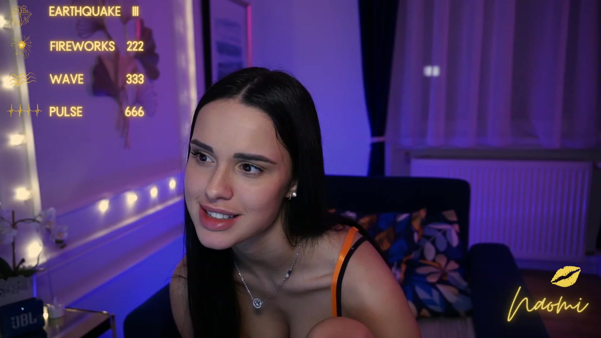 Gallery image thumbnail from cinnabellee's myfreecams stream on, 05/02/2023, 18:00 image 17 of 20