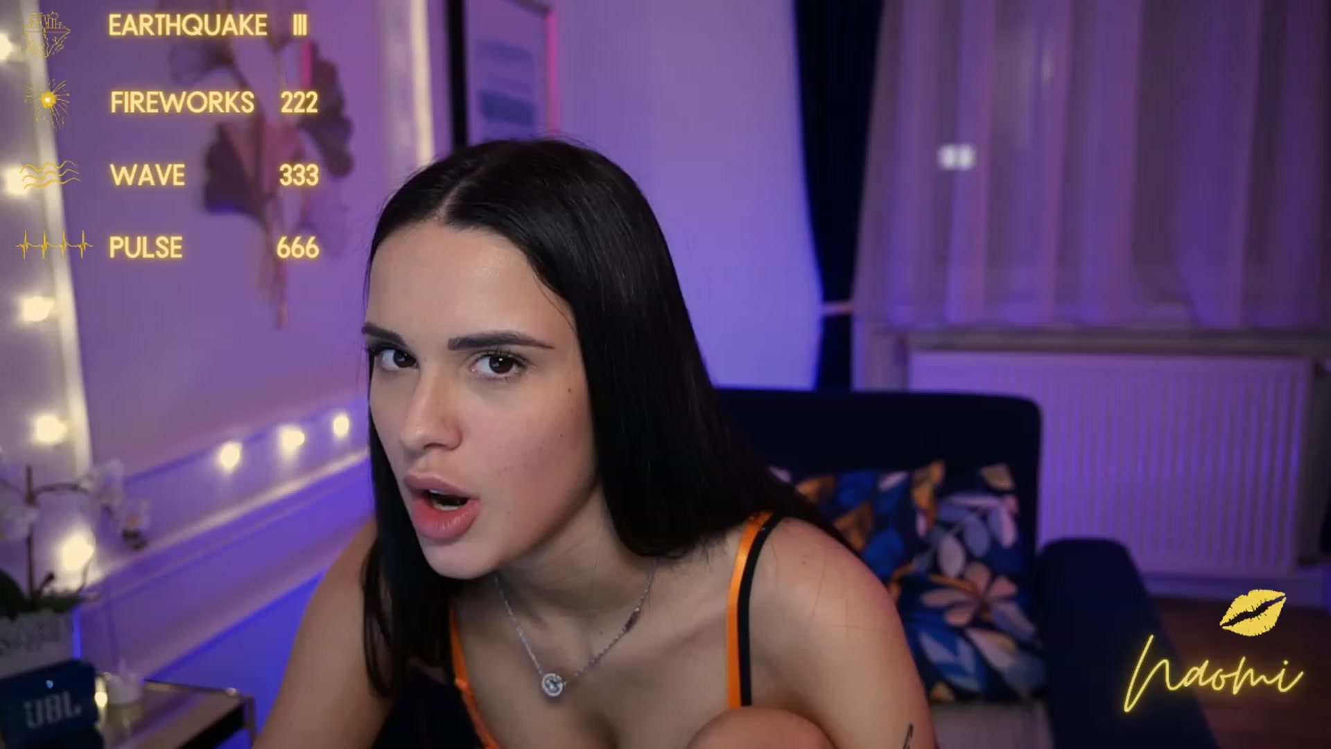 Gallery image thumbnail from cinnabellee's myfreecams stream on, 05/02/2023, 18:00 image 13 of 20
