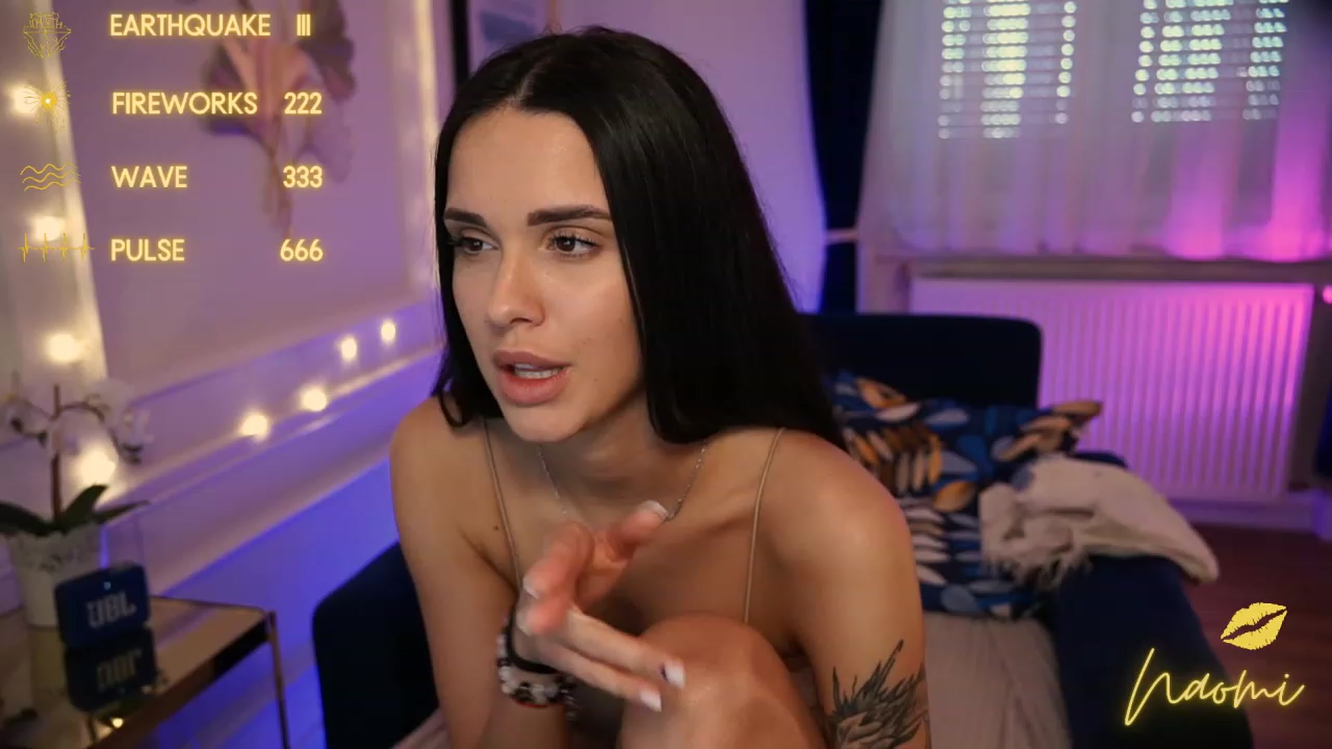 Gallery image thumbnail from cinnabellee's myfreecams stream on, 05/07/2023, 12:55 image 13 of 20