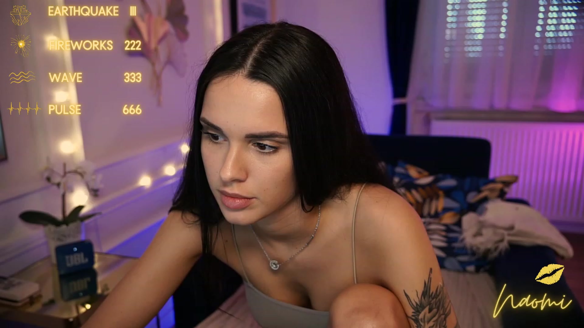 Gallery image thumbnail from cinnabellee's myfreecams stream on, 05/07/2023, 12:55 image 2 of 20