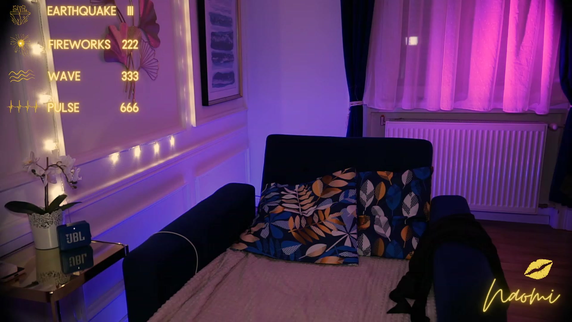 Gallery image thumbnail from cinnabellee's myfreecams stream on, 05/08/2023, 22:02 image 18 of 20
