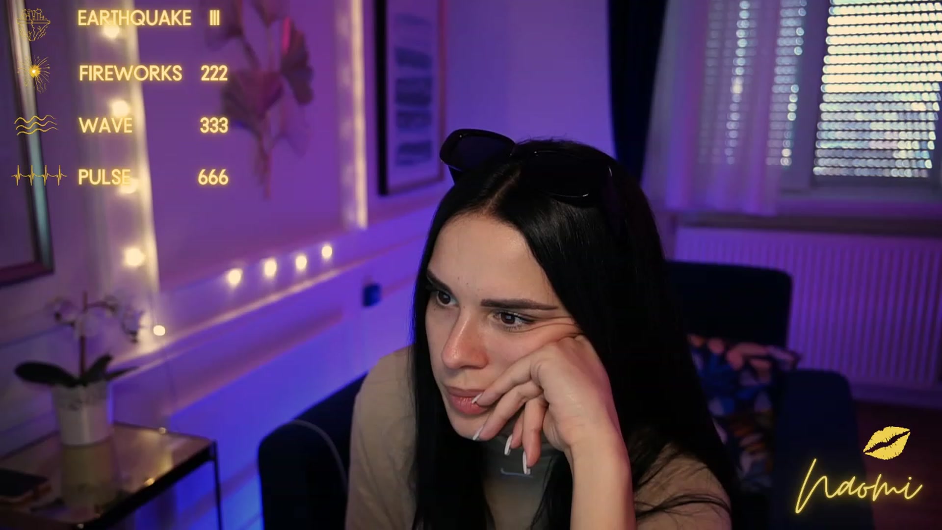 Gallery image thumbnail from cinnabellee's myfreecams stream on, 05/10/2023, 11:03 image 15 of 20