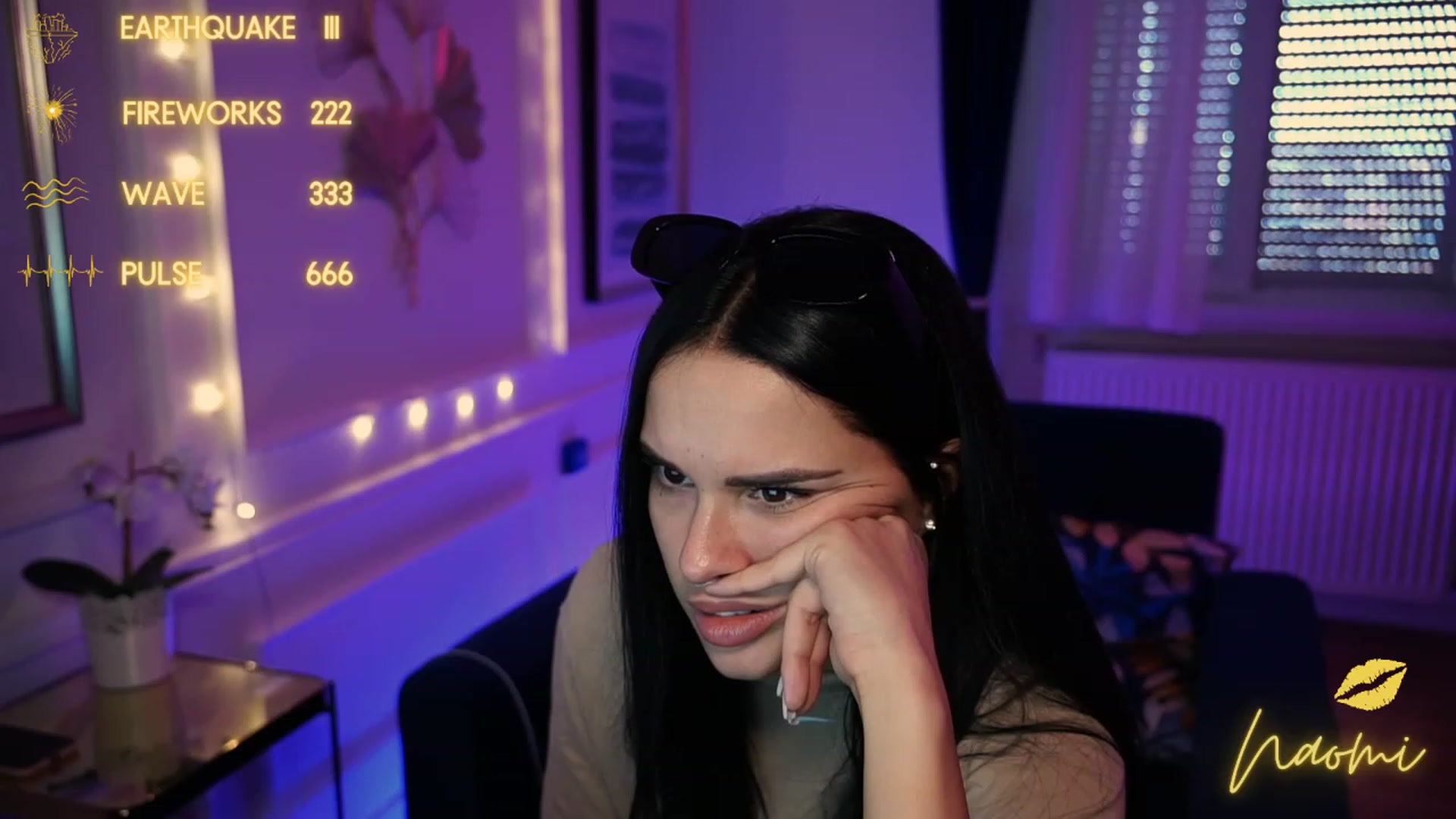 Gallery image thumbnail from cinnabellee's myfreecams stream on, 05/10/2023, 11:03 image 18 of 20