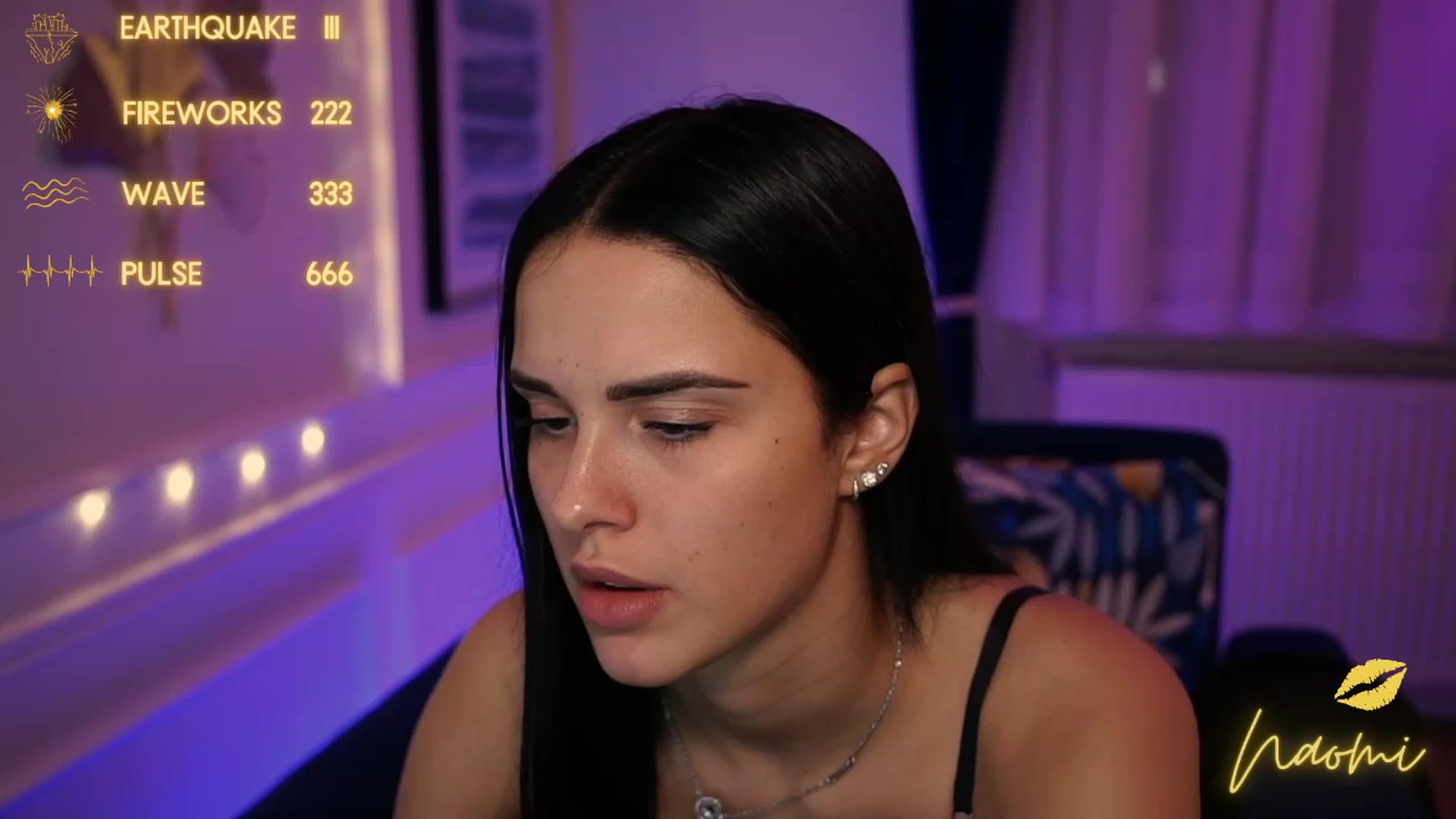 Gallery image thumbnail from cinnabellee's myfreecams stream on, 05/12/2023, 19:33 image 4 of 20