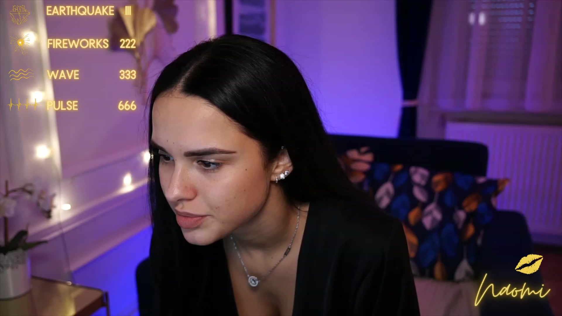 Gallery image thumbnail from cinnabellee's myfreecams stream on, 05/15/2023, 18:25 image 10 of 20