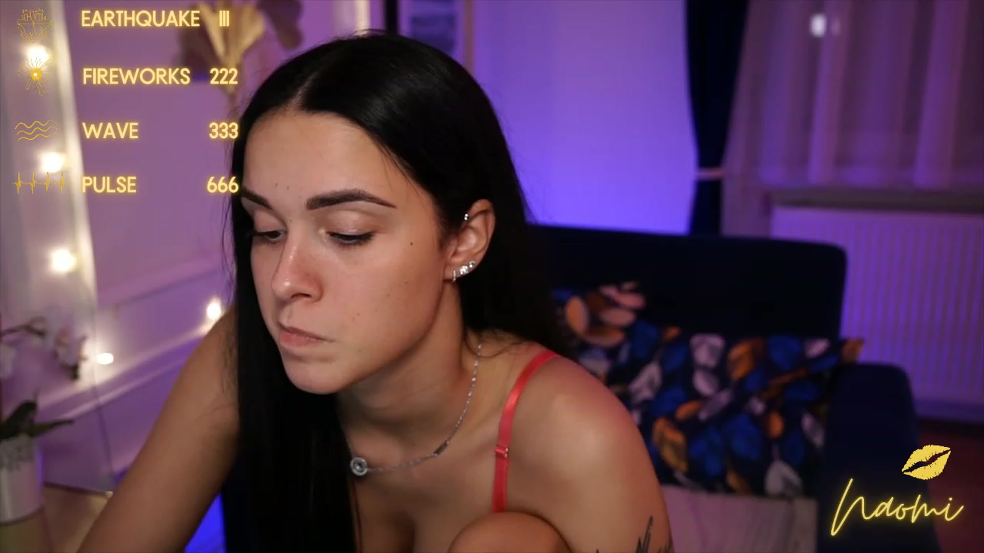 Gallery image thumbnail from cinnabellee's myfreecams stream on, 05/15/2023, 21:51 image 13 of 20