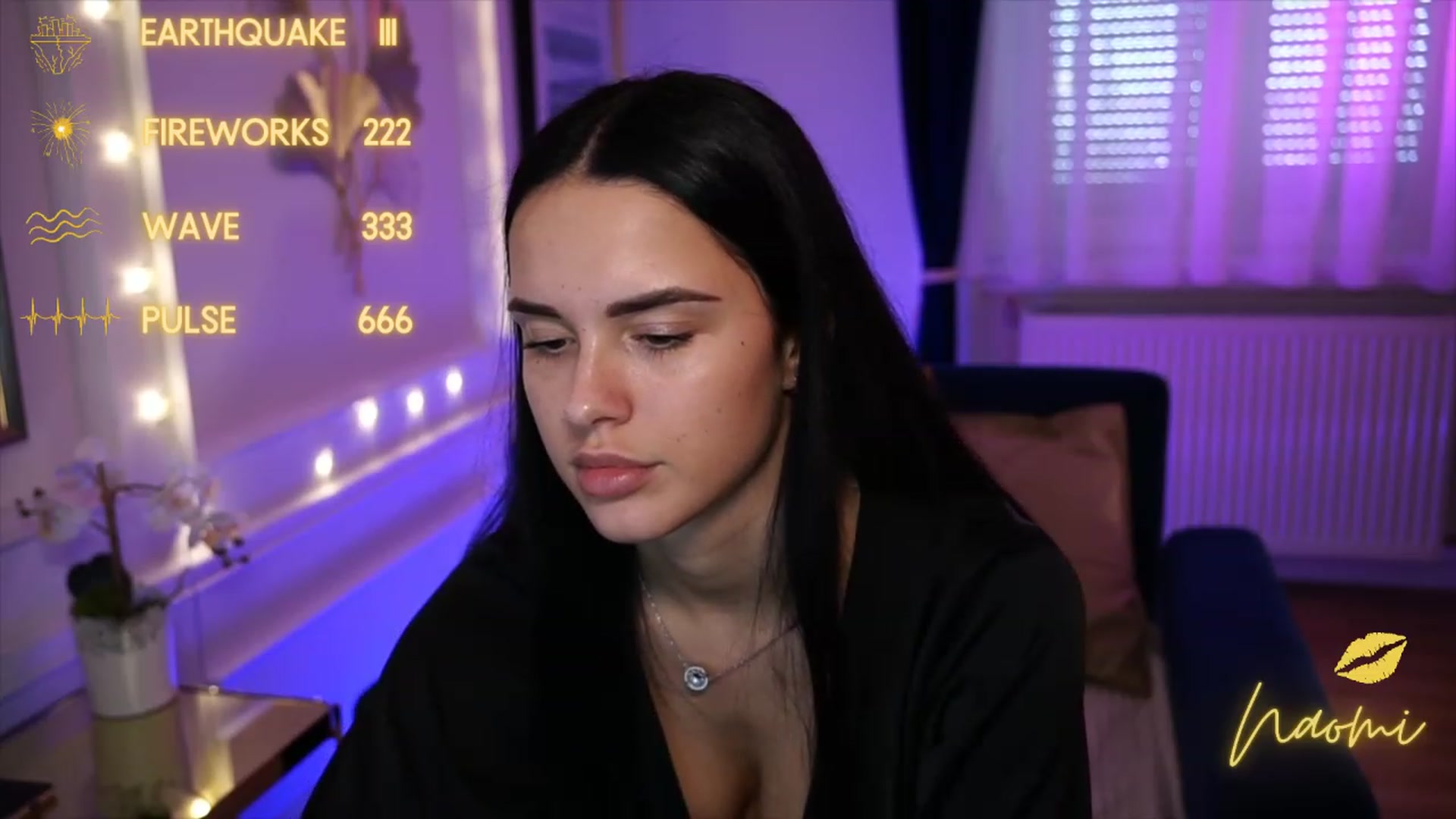 Gallery image thumbnail from cinnabellee's myfreecams stream on, 05/17/2023, 12:36 image 10 of 20