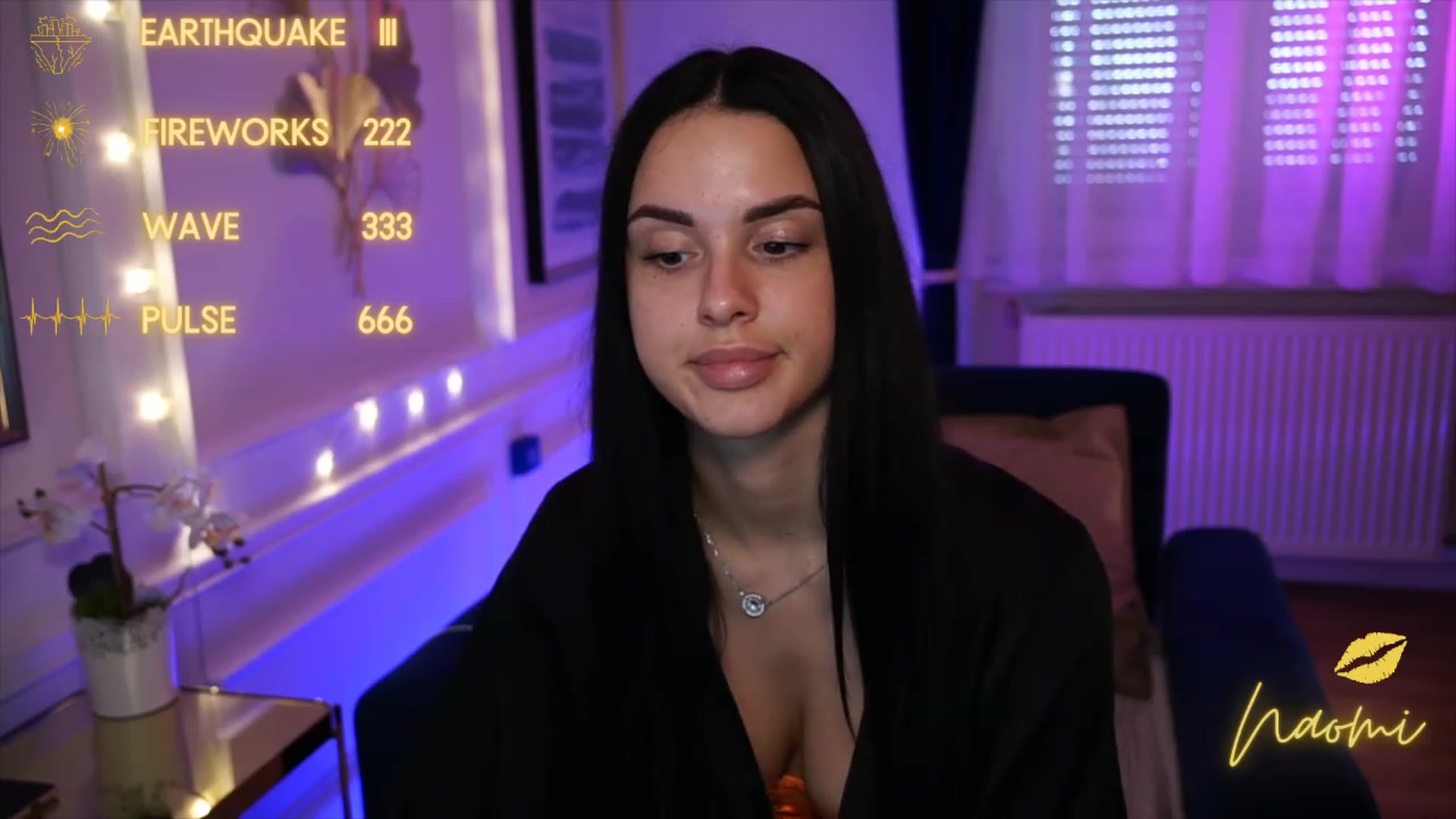 Gallery image thumbnail from cinnabellee's myfreecams stream on, 05/17/2023, 12:36 image 11 of 20