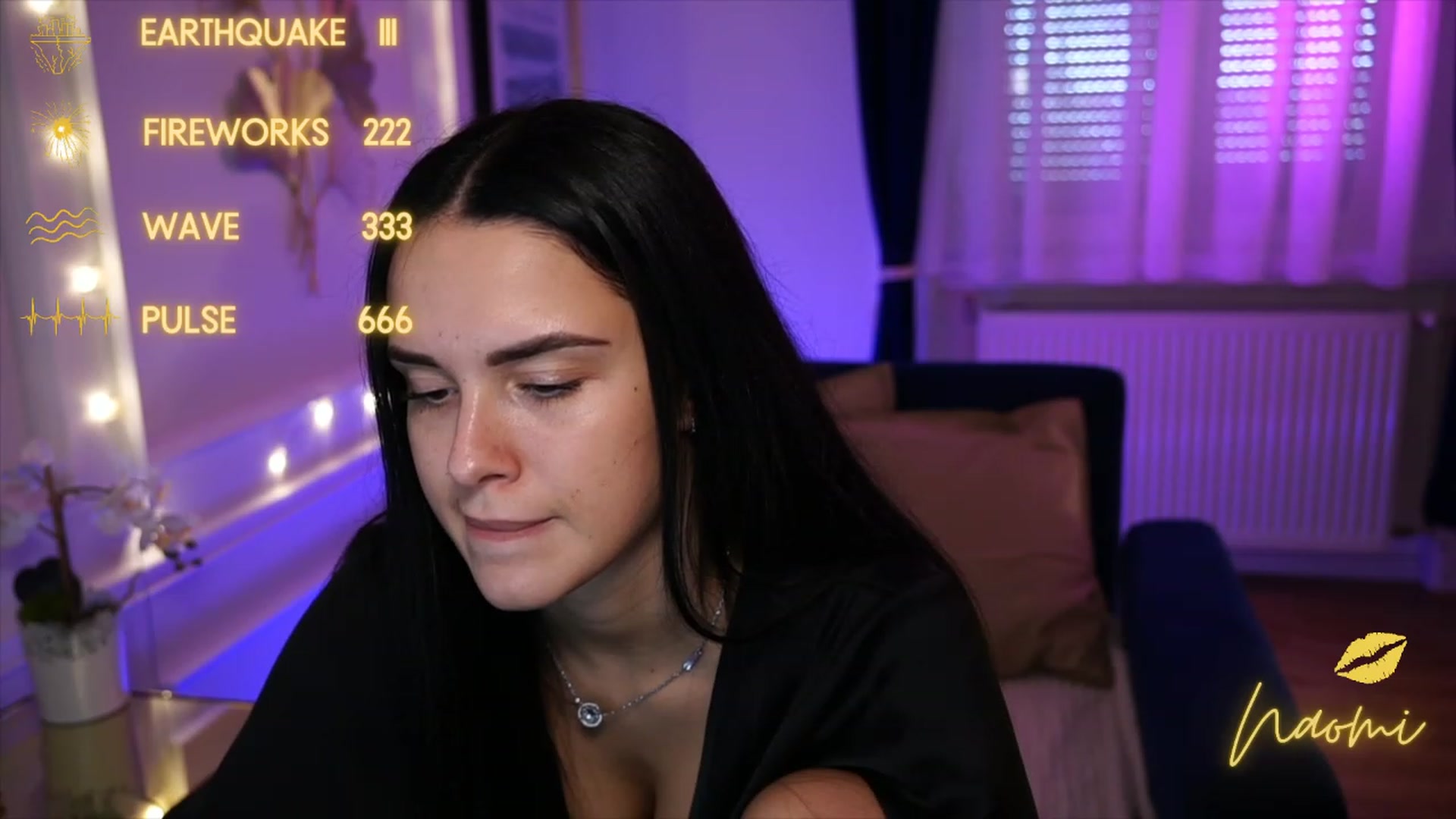 Gallery image thumbnail from cinnabellee's myfreecams stream on, 05/17/2023, 12:36 image 4 of 20