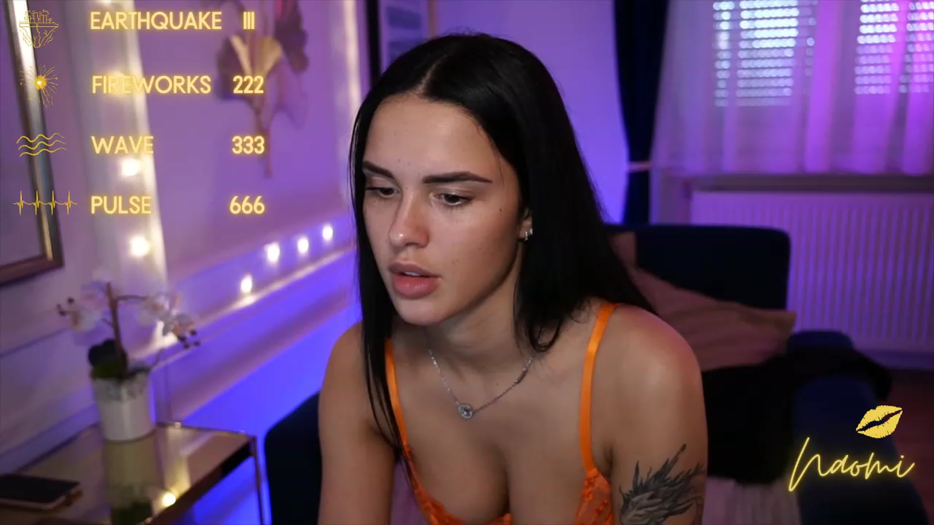 Gallery image thumbnail from cinnabellee's myfreecams stream on, 05/17/2023, 13:15 image 11 of 20